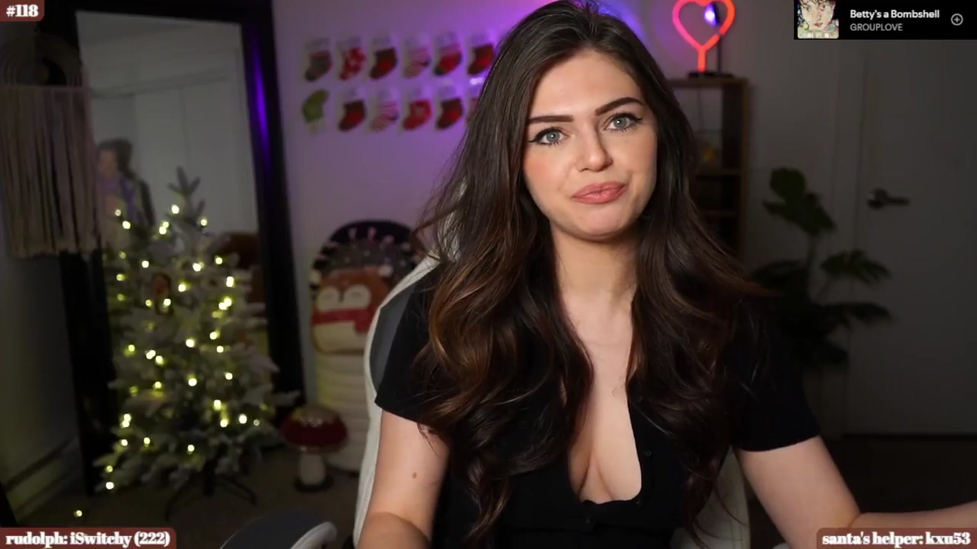 Gallery image thumbnail from iKarli's myfreecams stream on, 12/05/2024, 10:03 image 7 of 20
