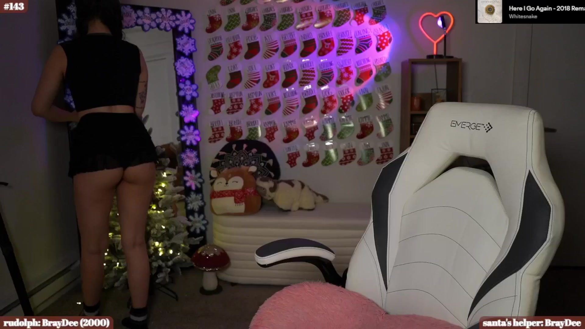 Gallery image thumbnail from iKarli's myfreecams stream on, 12/13/2024, 11:33 image 16 of 20