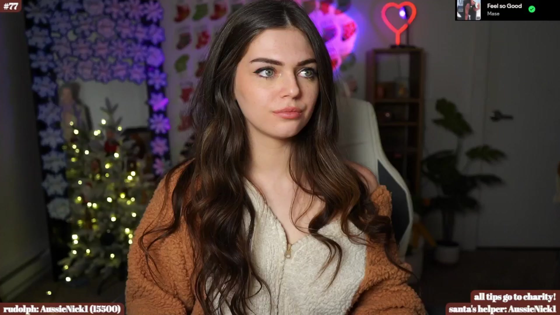 Gallery image thumbnail from iKarli's myfreecams stream on, 12/15/2024, 12:50 image 15 of 20
