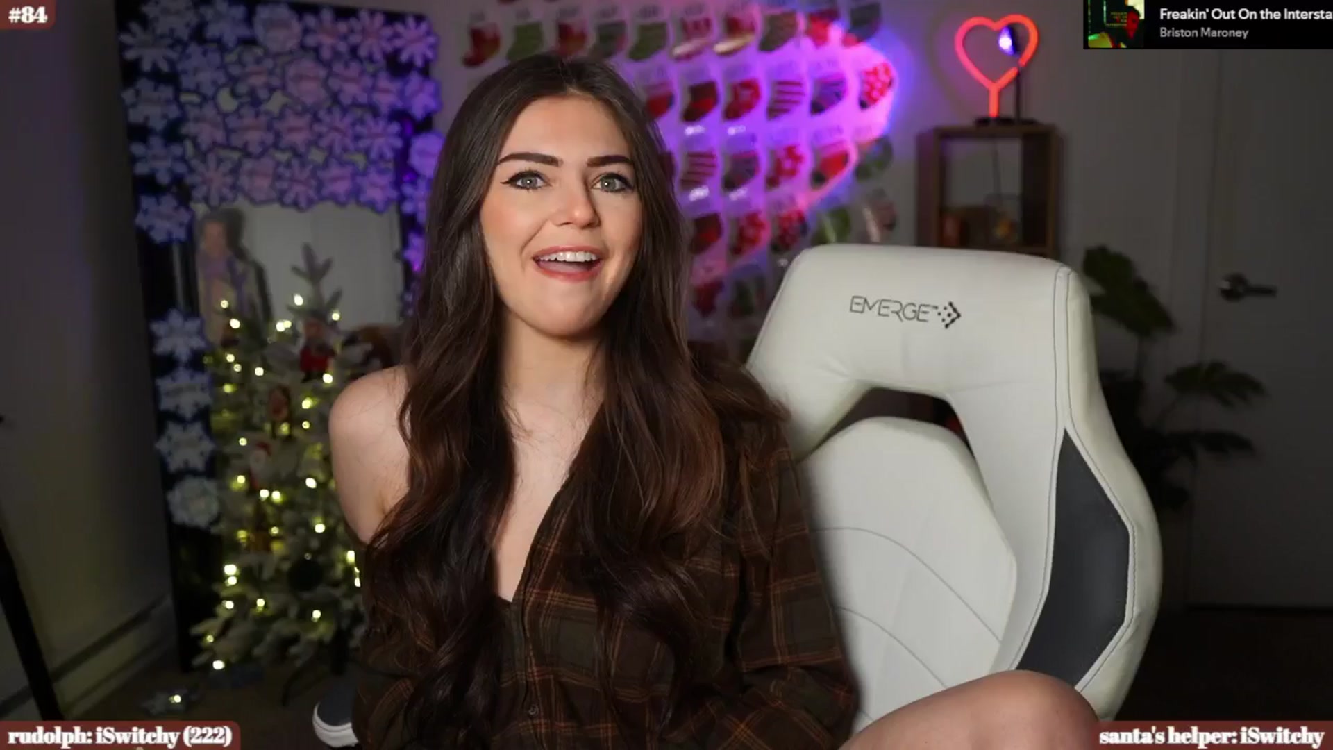 Gallery image thumbnail from iKarli's myfreecams stream on, 12/18/2024, 11:22 image 2 of 20