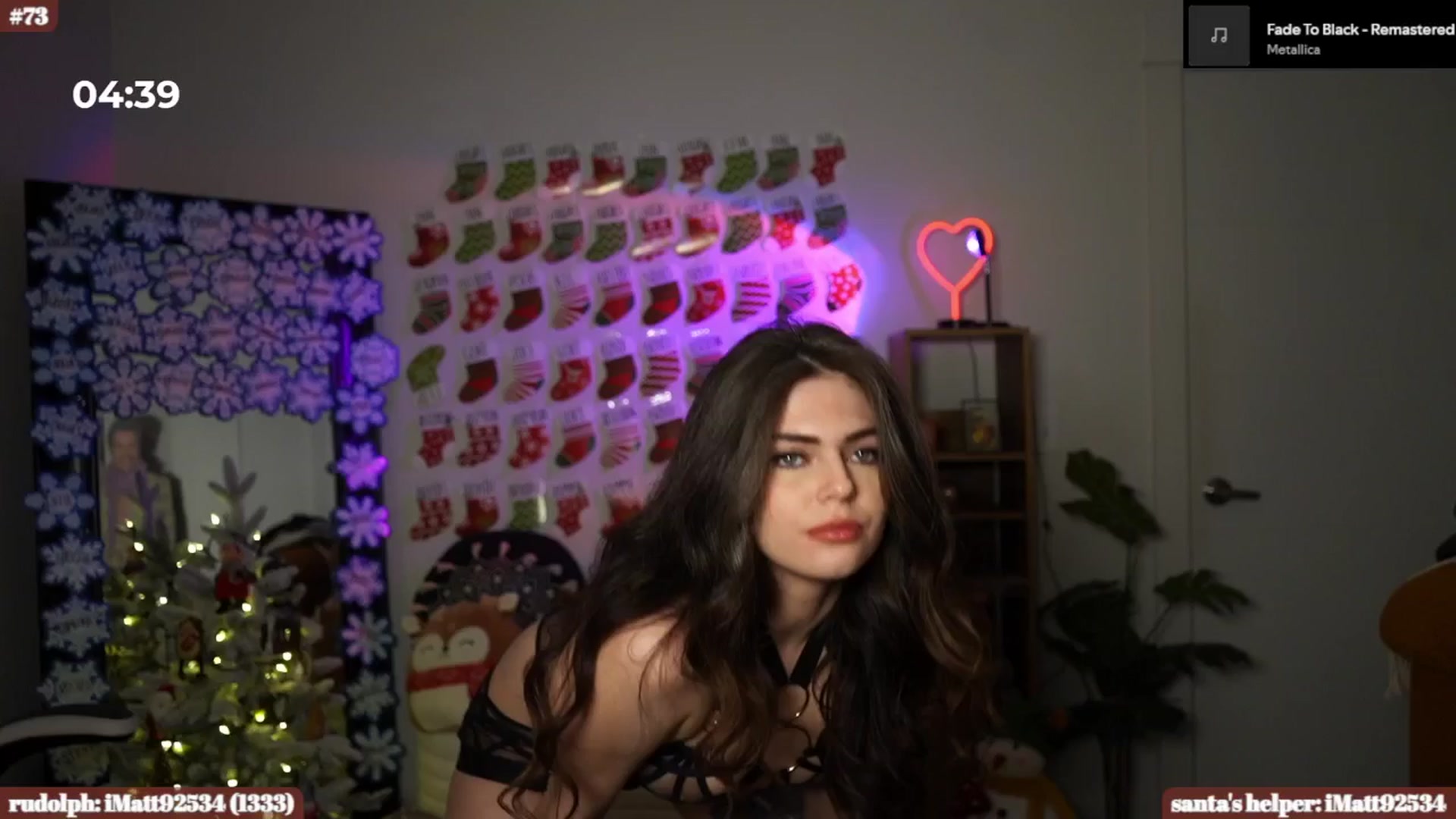 Gallery image thumbnail from iKarli's myfreecams stream on, 12/21/2024, 10:16 image 11 of 20