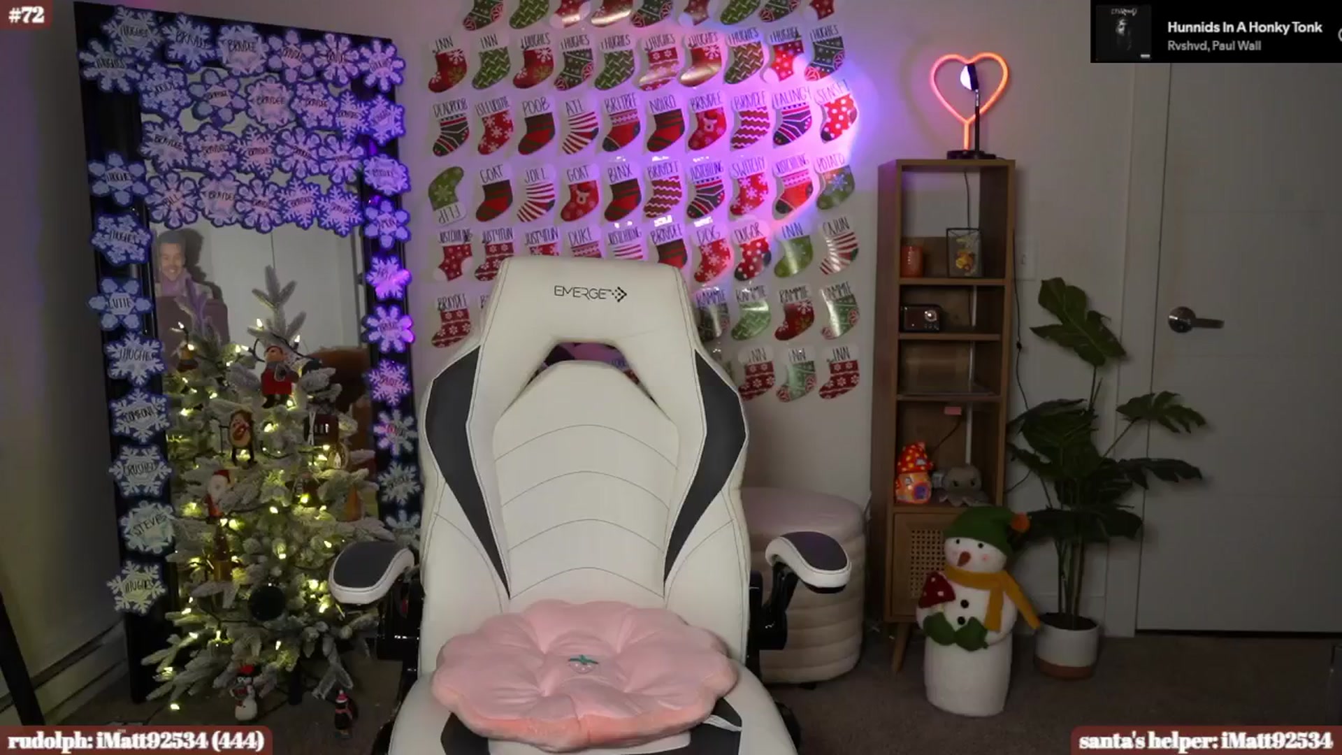 Gallery image thumbnail from iKarli's myfreecams stream on, 12/31/2024, 10:43 image 2 of 20
