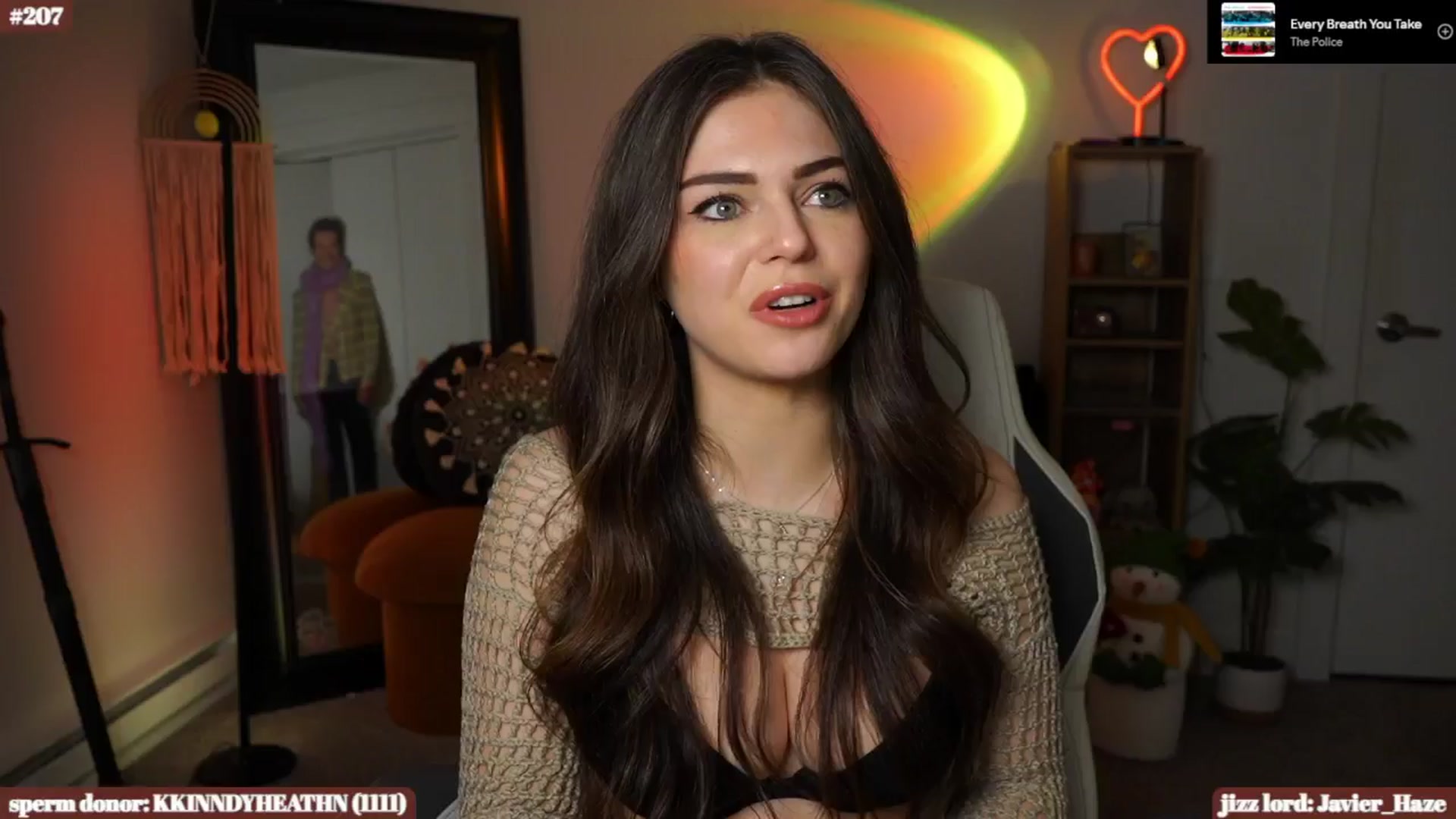 Gallery image thumbnail from iKarli's myfreecams stream on, 01/15/2025, 08:38 image 10 of 20