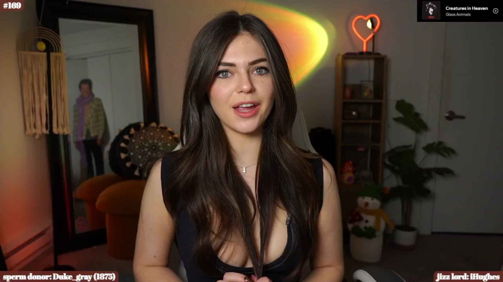 Gallery image thumbnail from iKarli's myfreecams stream on, 01/17/2025, 11:23 image 10 of 20