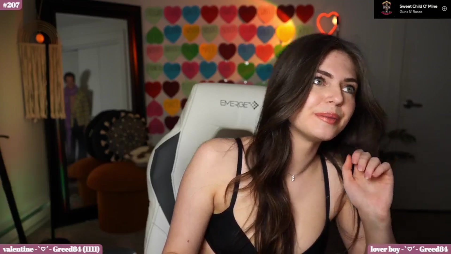 Gallery image thumbnail from iKarli's myfreecams stream on, 02/20/2025, 09:43 image 12 of 20