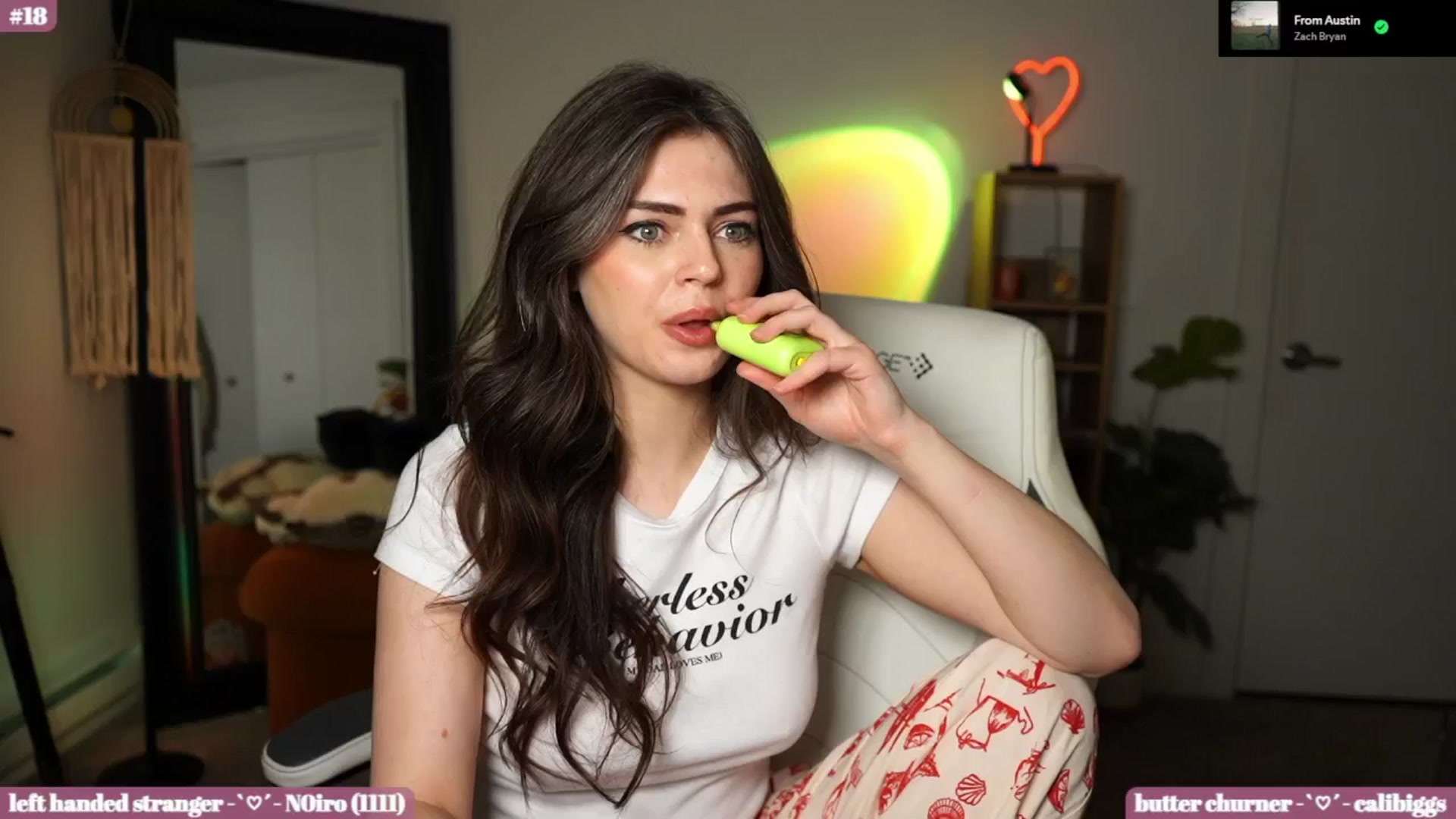 Gallery image thumbnail from iKarli's myfreecams stream on, 04/01/2025, 09:07 image 9 of 20