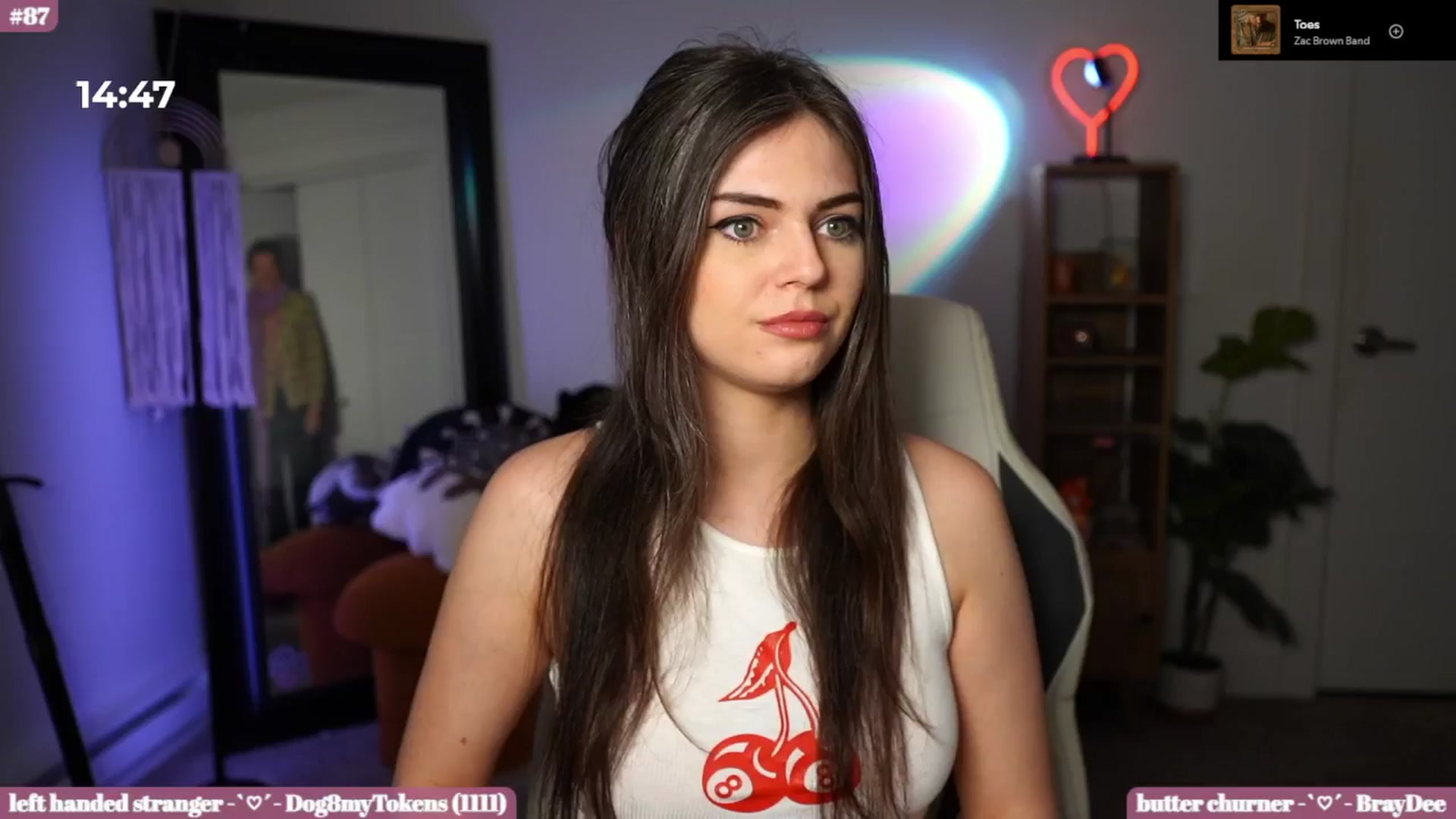 Gallery image thumbnail from iKarli's myfreecams stream on, 05/27/2025, 08:15 image 19 of 20