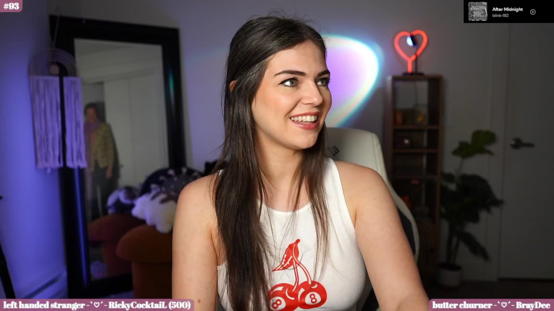 Gallery image thumbnail from iKarli's myfreecams stream on, 05/27/2025, 08:15 image 8 of 20