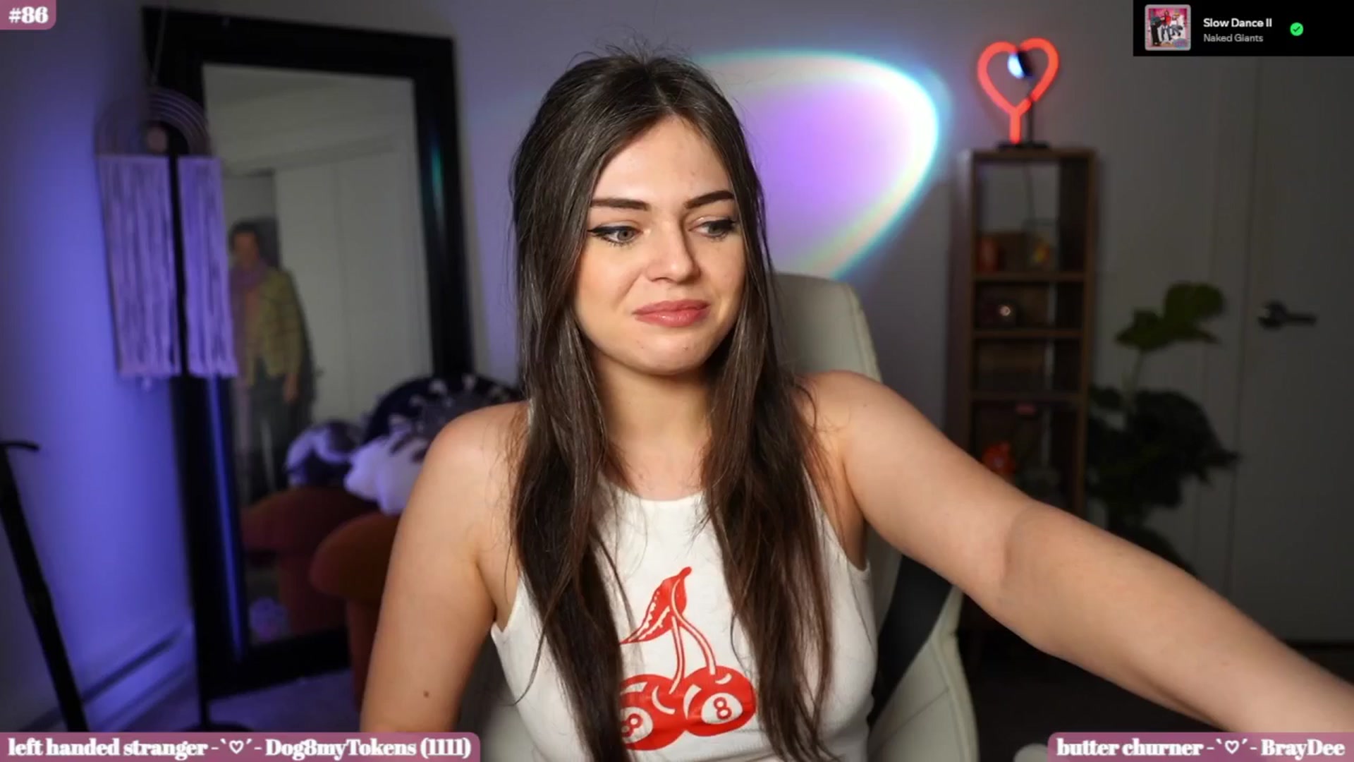 Gallery image thumbnail from iKarli's myfreecams stream on, 05/27/2025, 10:01 image 1 of 20