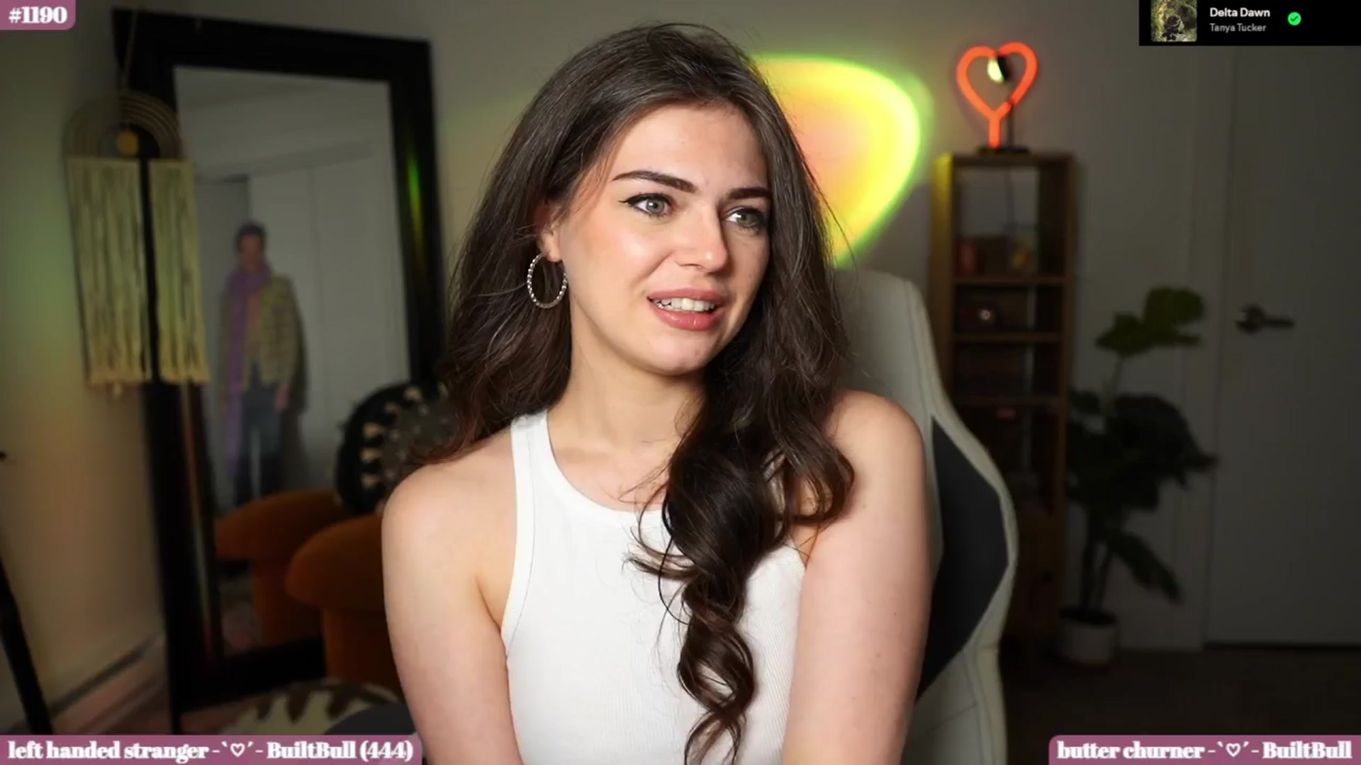 Gallery image thumbnail from iKarli's myfreecams stream on, 06/24/2025, 08:37 image 3 of 20