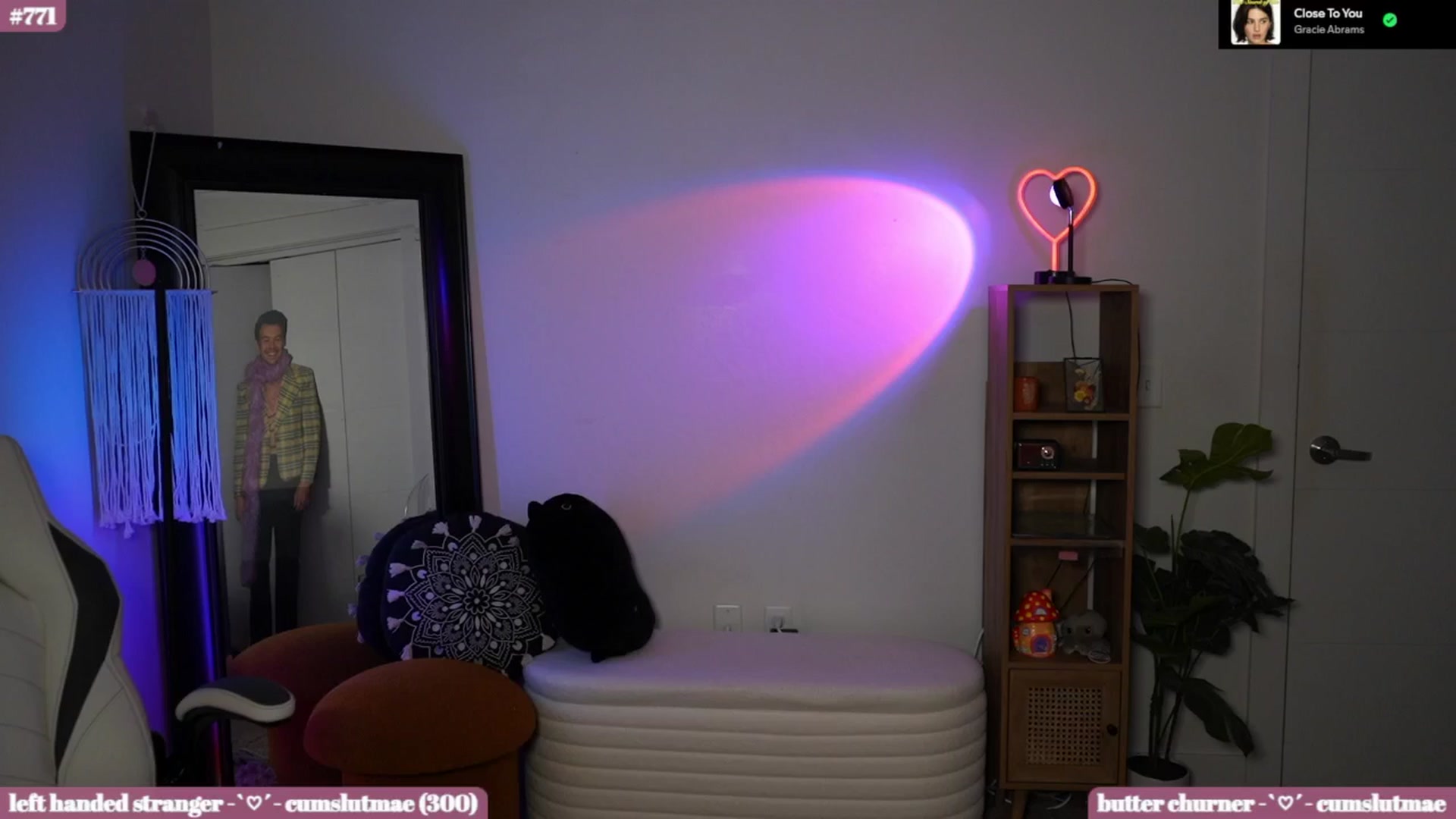 Gallery image thumbnail from iKarli's myfreecams stream on, 06/27/2025, 06:19 image 12 of 20