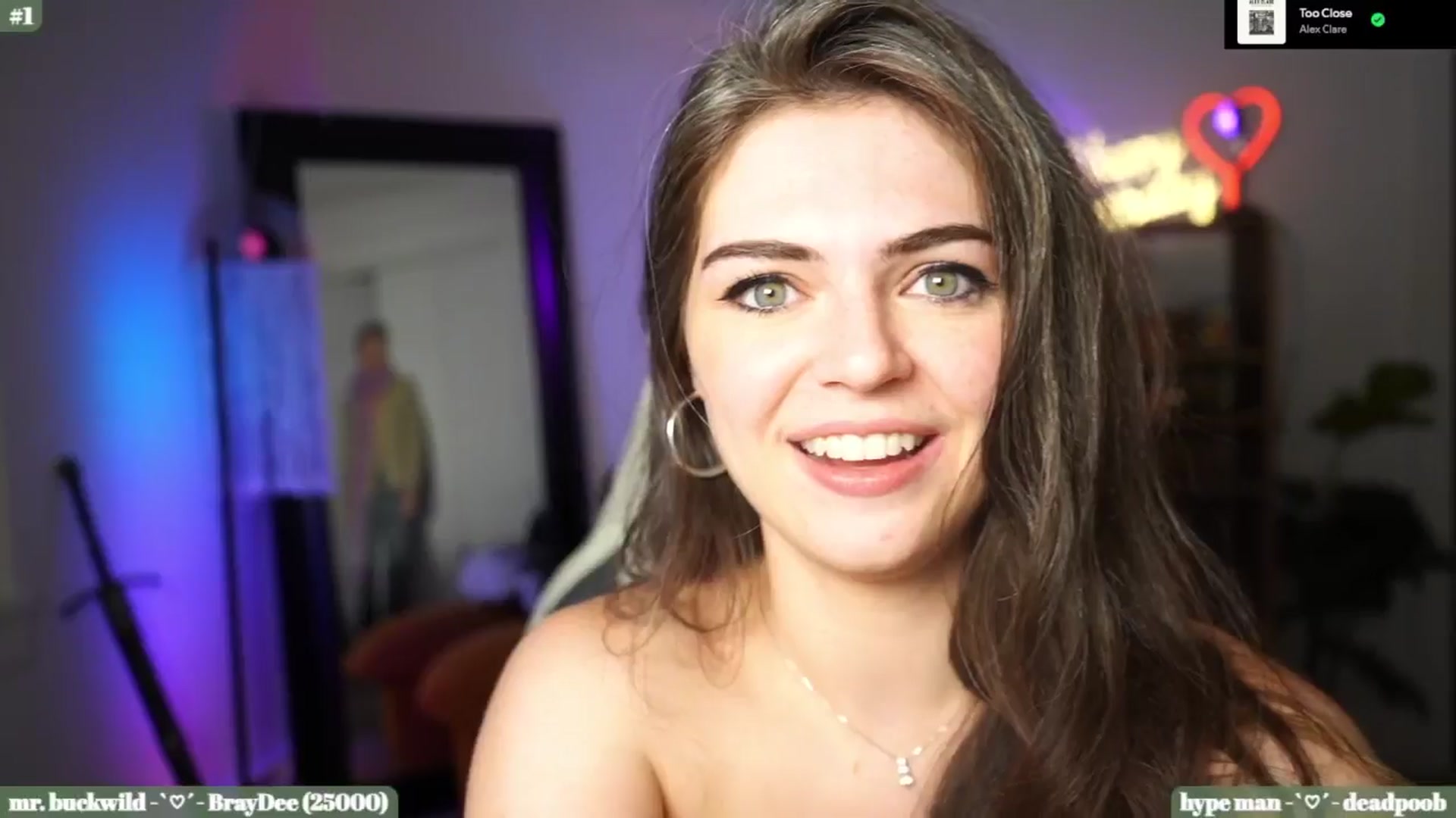 Gallery image thumbnail from iKarli's myfreecams stream on, 08/01/2025, 10:40 image 19 of 20