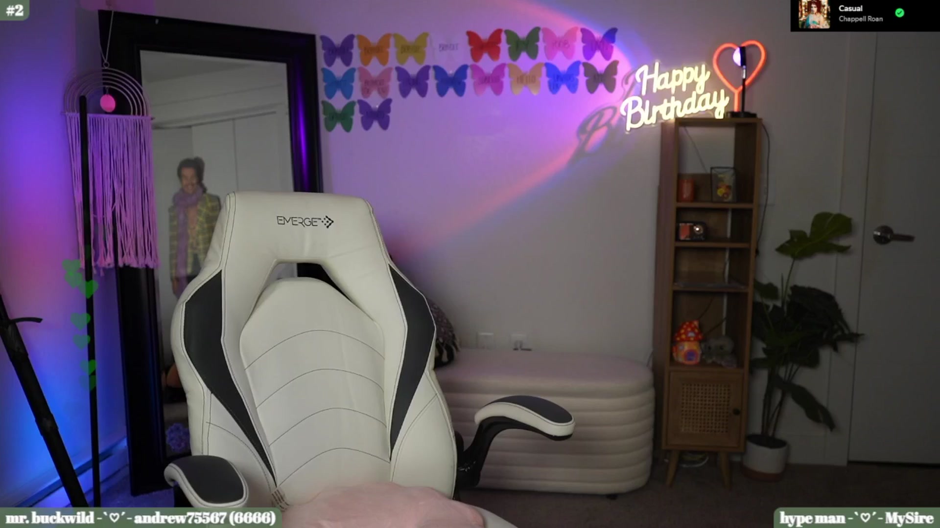 Gallery image thumbnail from iKarli's myfreecams stream on, 08/03/2025, 08:46 image 4 of 20