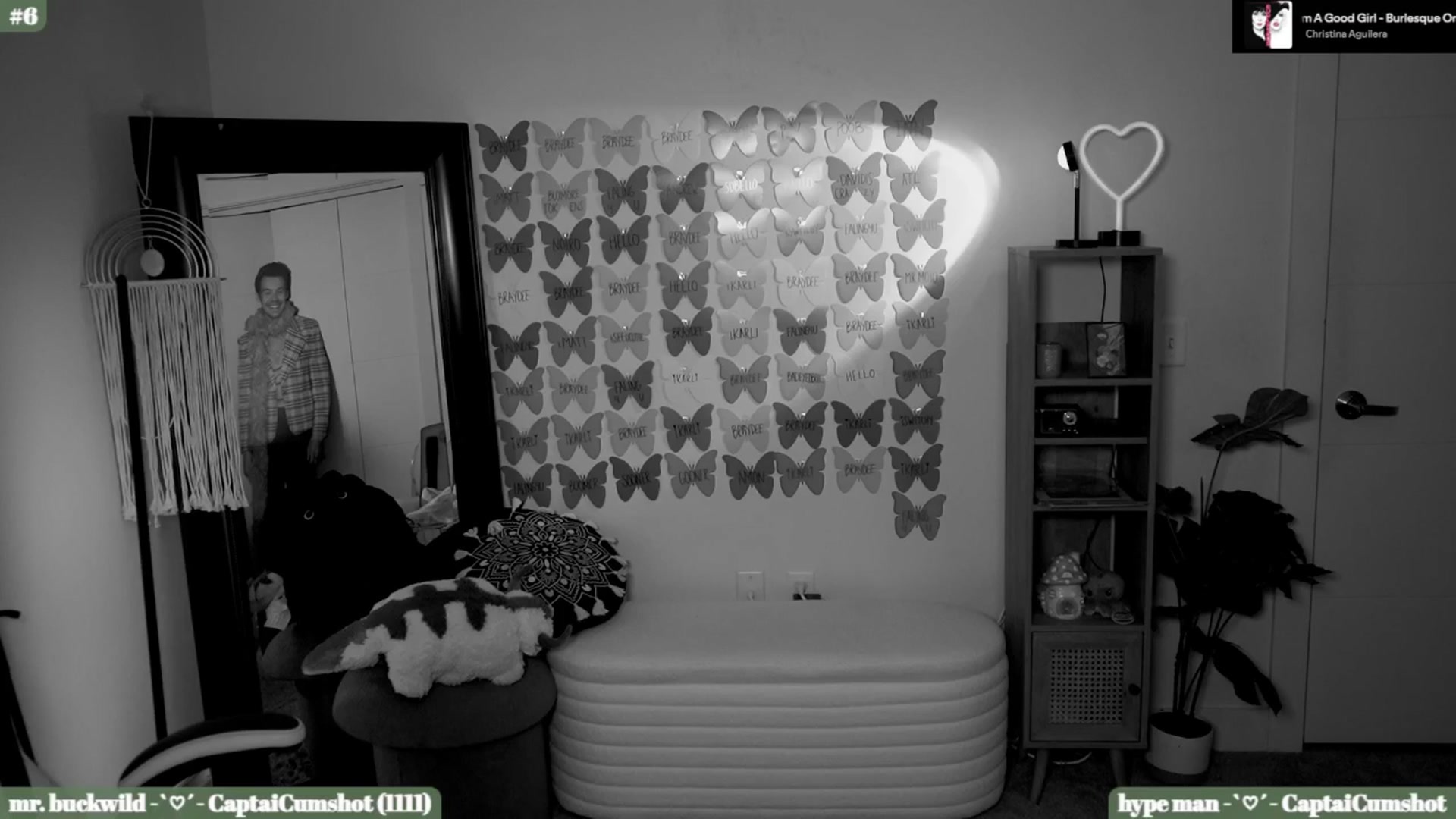 Gallery image thumbnail from iKarli's myfreecams stream on, 08/28/2025, 04:37 image 18 of 20