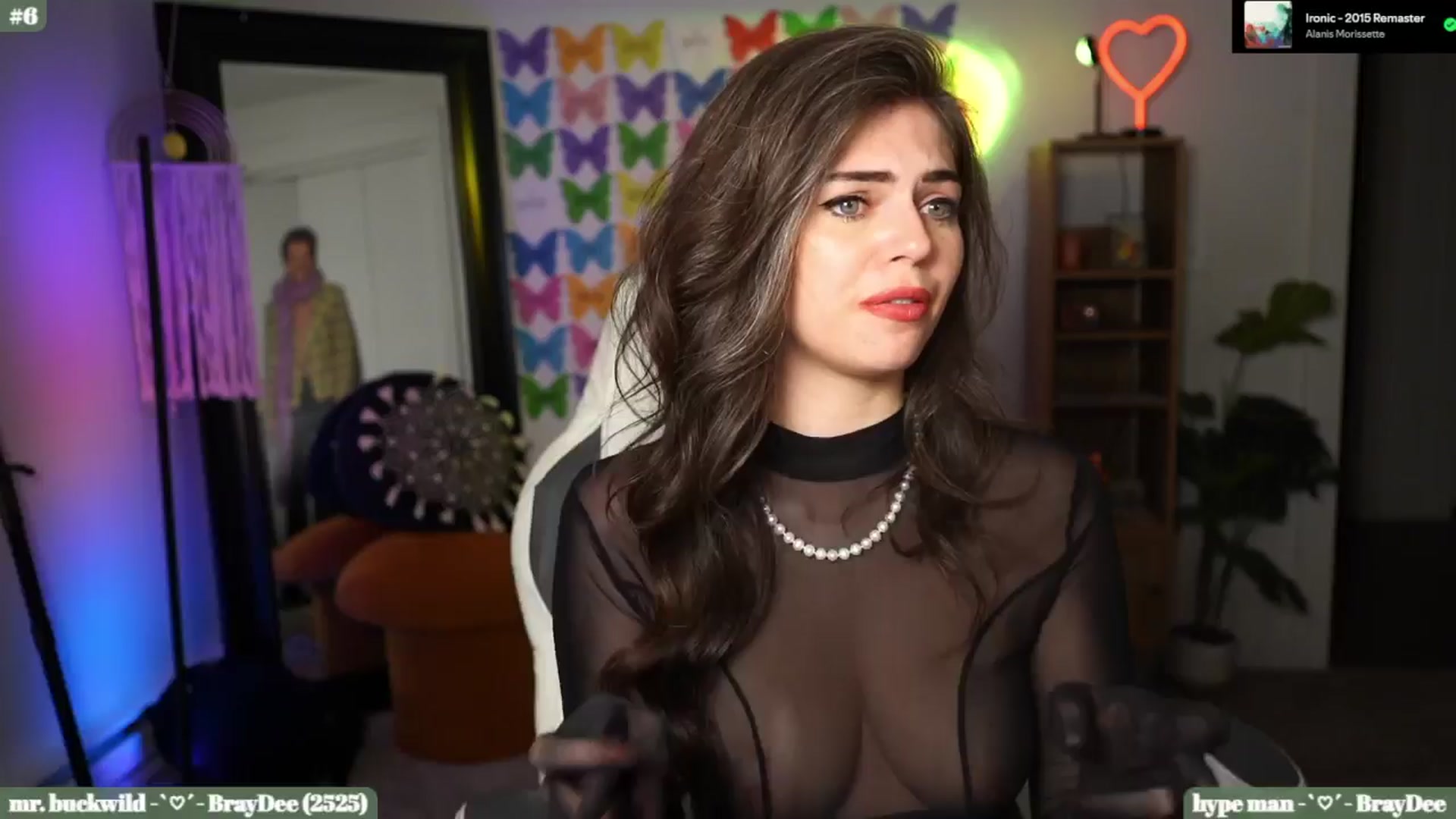 Gallery image thumbnail from iKarli's myfreecams stream on, 08/28/2025, 09:37 image 17 of 20