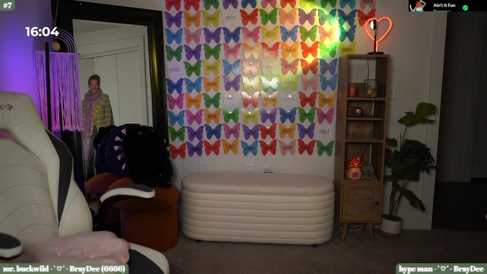 Gallery image thumbnail from iKarli's myfreecams stream on, 09/01/2025, 07:19 image 8 of 20