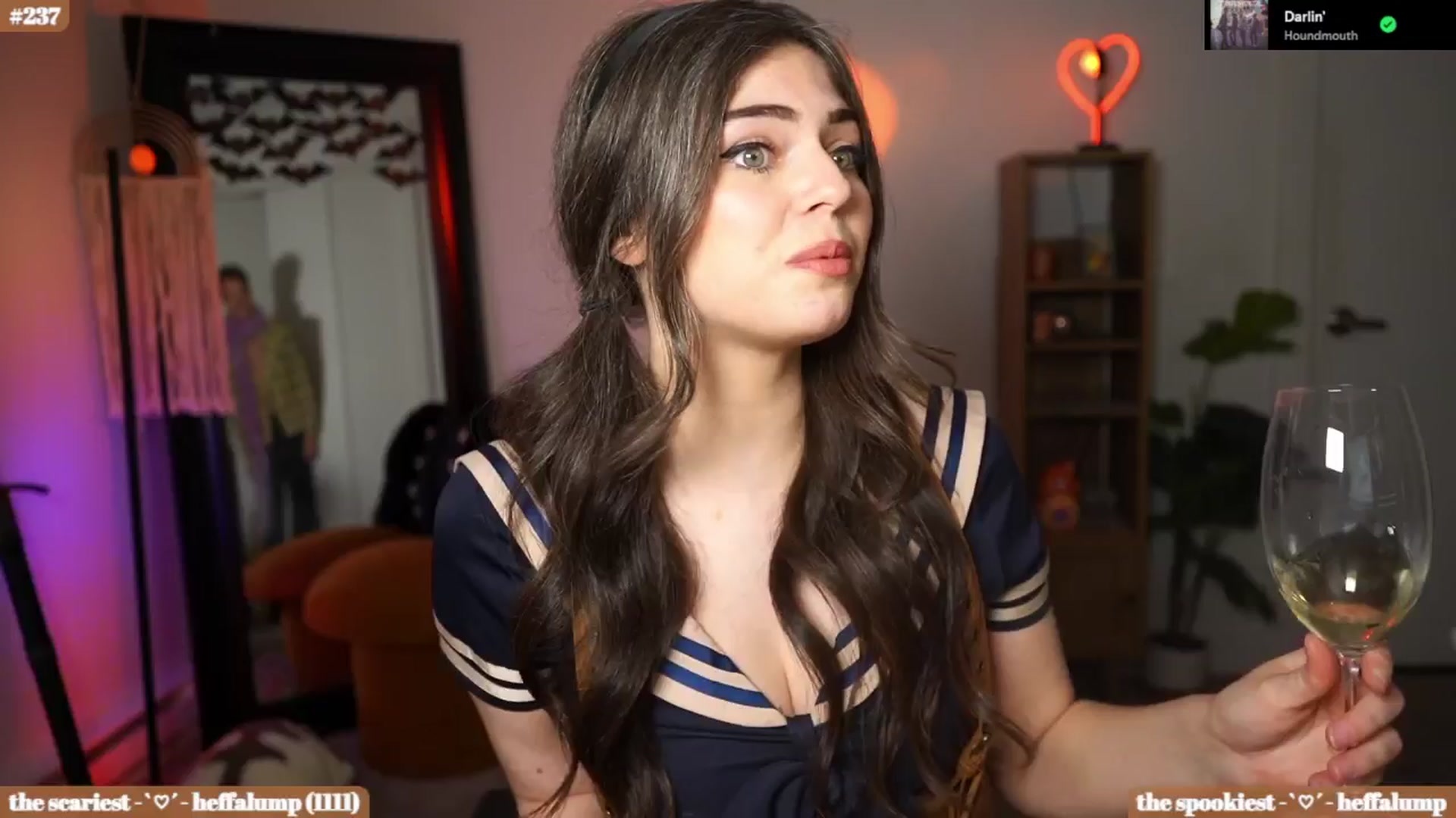 Gallery image thumbnail from iKarli's myfreecams stream on, 10/16/2025, 07:24 image 17 of 20