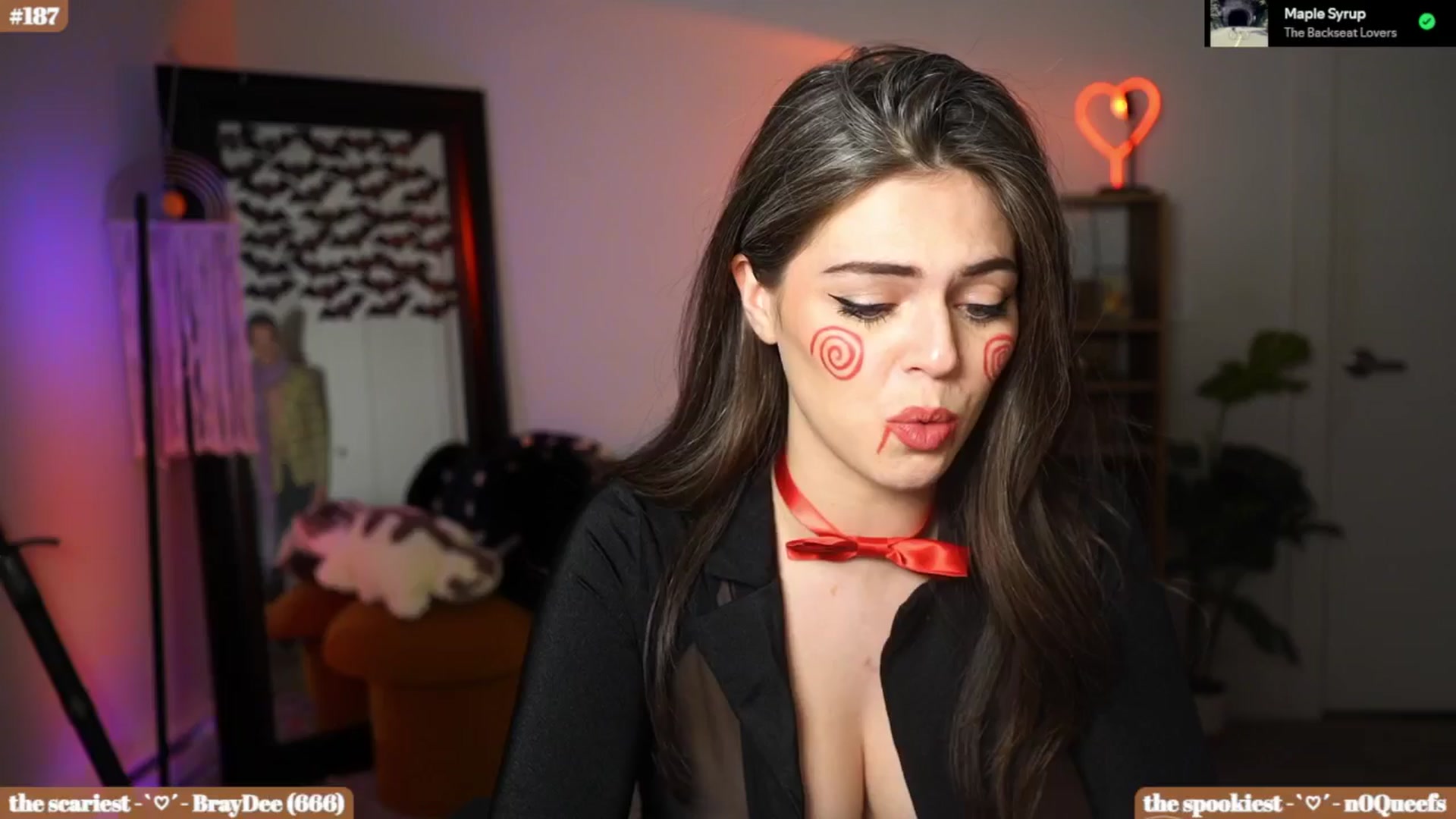 Gallery image thumbnail from iKarli's myfreecams stream on, 10/24/2025, 07:33 image 15 of 20