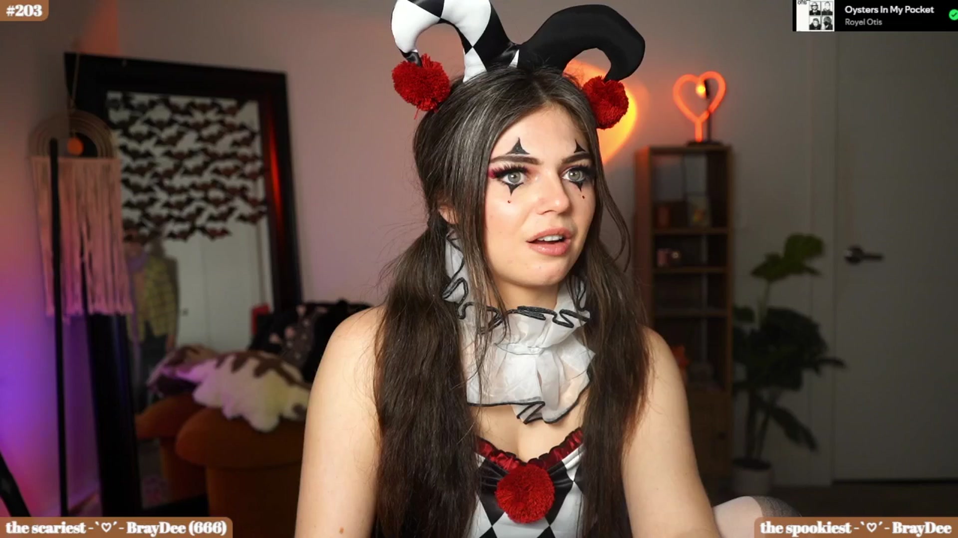 Gallery image thumbnail from iKarli's myfreecams stream on, 10/30/2025, 06:37 image 13 of 20