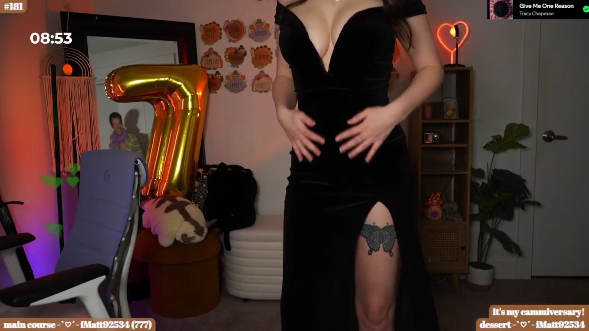 Gallery image thumbnail from iKarli's myfreecams stream on, 11/16/2025, 08:28 image 3 of 20