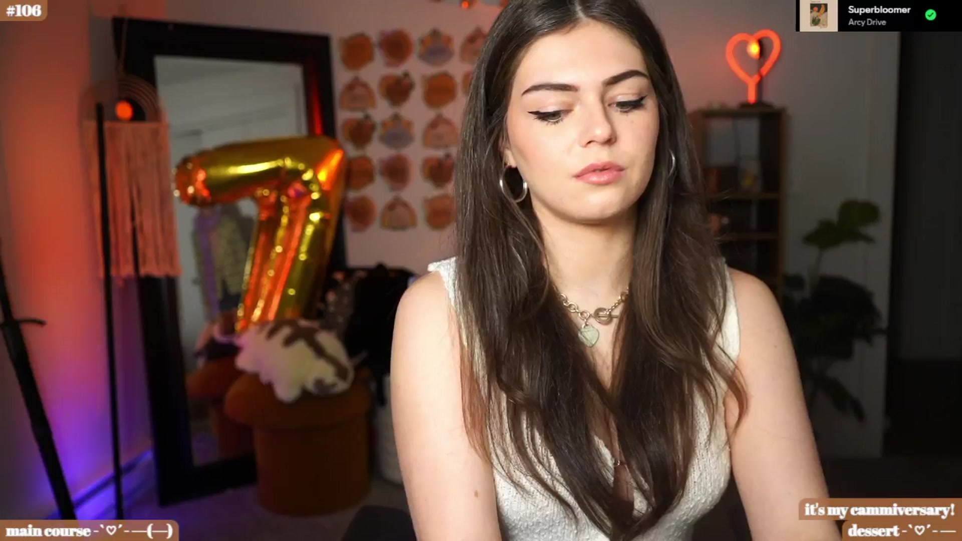 Gallery image thumbnail from iKarli's myfreecams stream on, 11/18/2025, 08:56 image 1 of 20