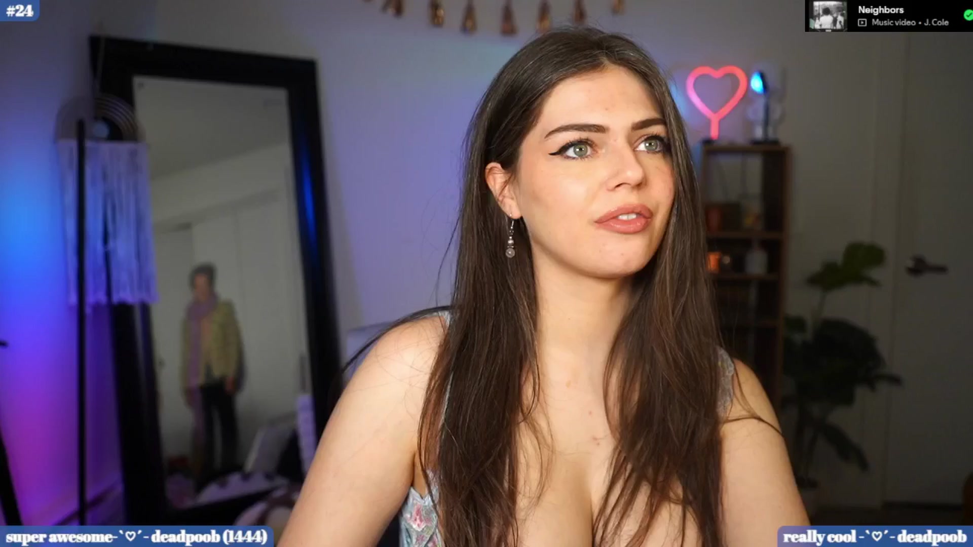 Gallery image thumbnail from iKarli's myfreecams stream on, 01/03/2026, 10:19 image 3 of 20