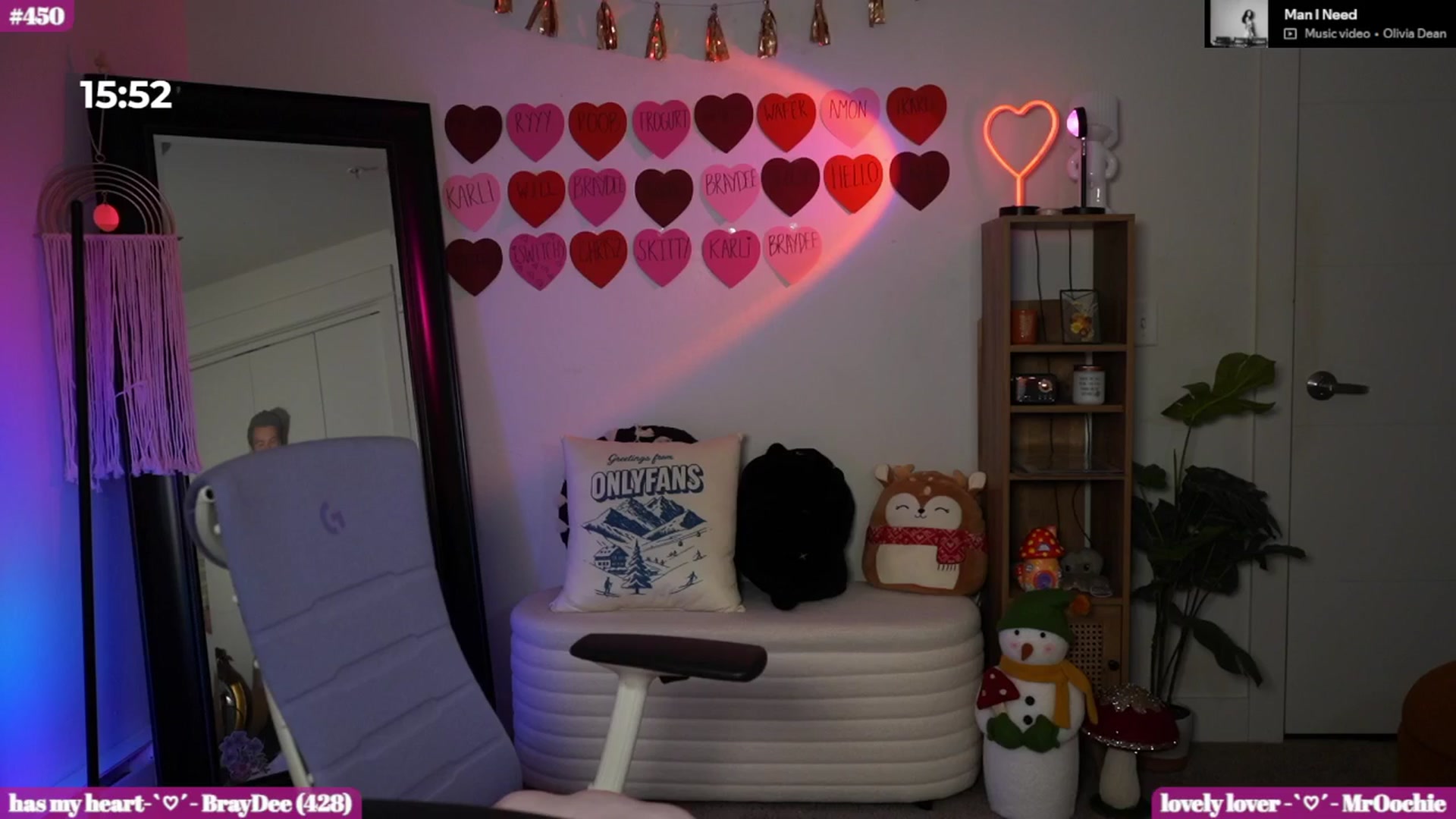 Gallery image thumbnail from iKarli's myfreecams stream on, 02/11/2026, 08:38 image 9 of 20