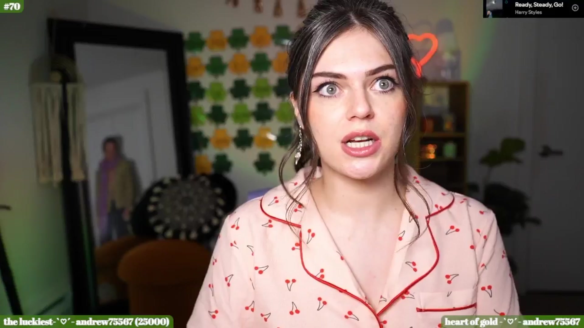 Gallery image thumbnail from iKarli's myfreecams stream on, 03/10/2026, 07:06 image 18 of 20