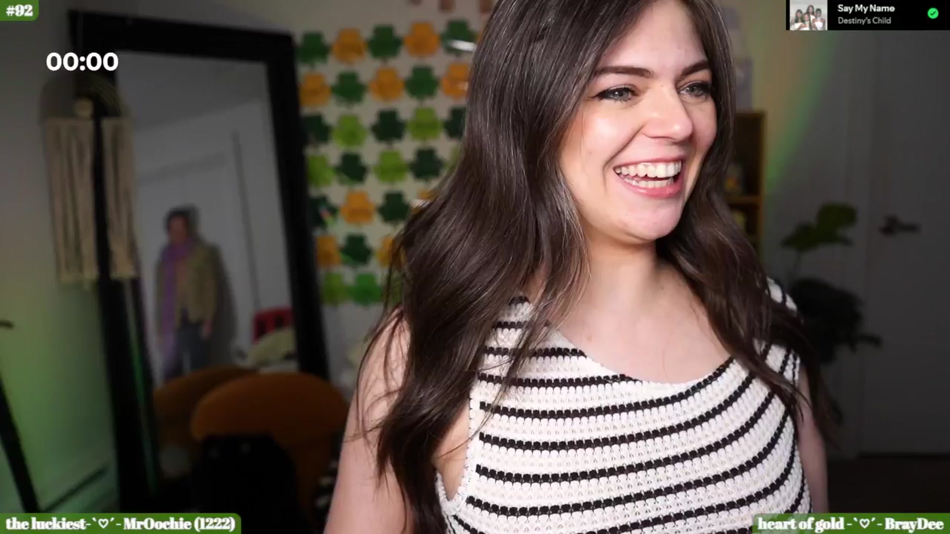 Gallery image thumbnail from iKarli's myfreecams stream on, 03/15/2026, 07:50 image 19 of 20
