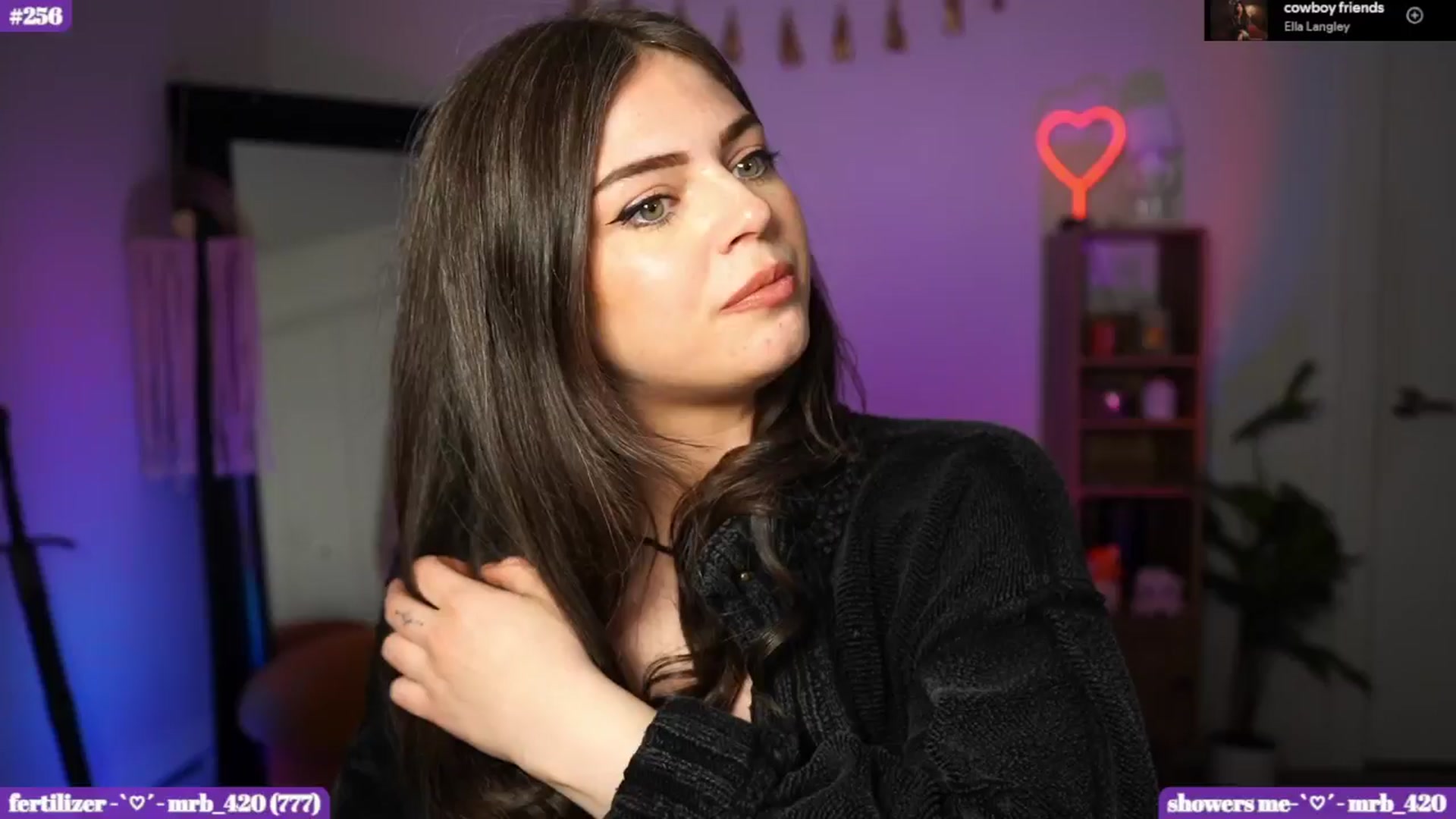 Gallery image thumbnail from iKarli's myfreecams stream on, 04/21/2026, 08:23 image 2 of 20