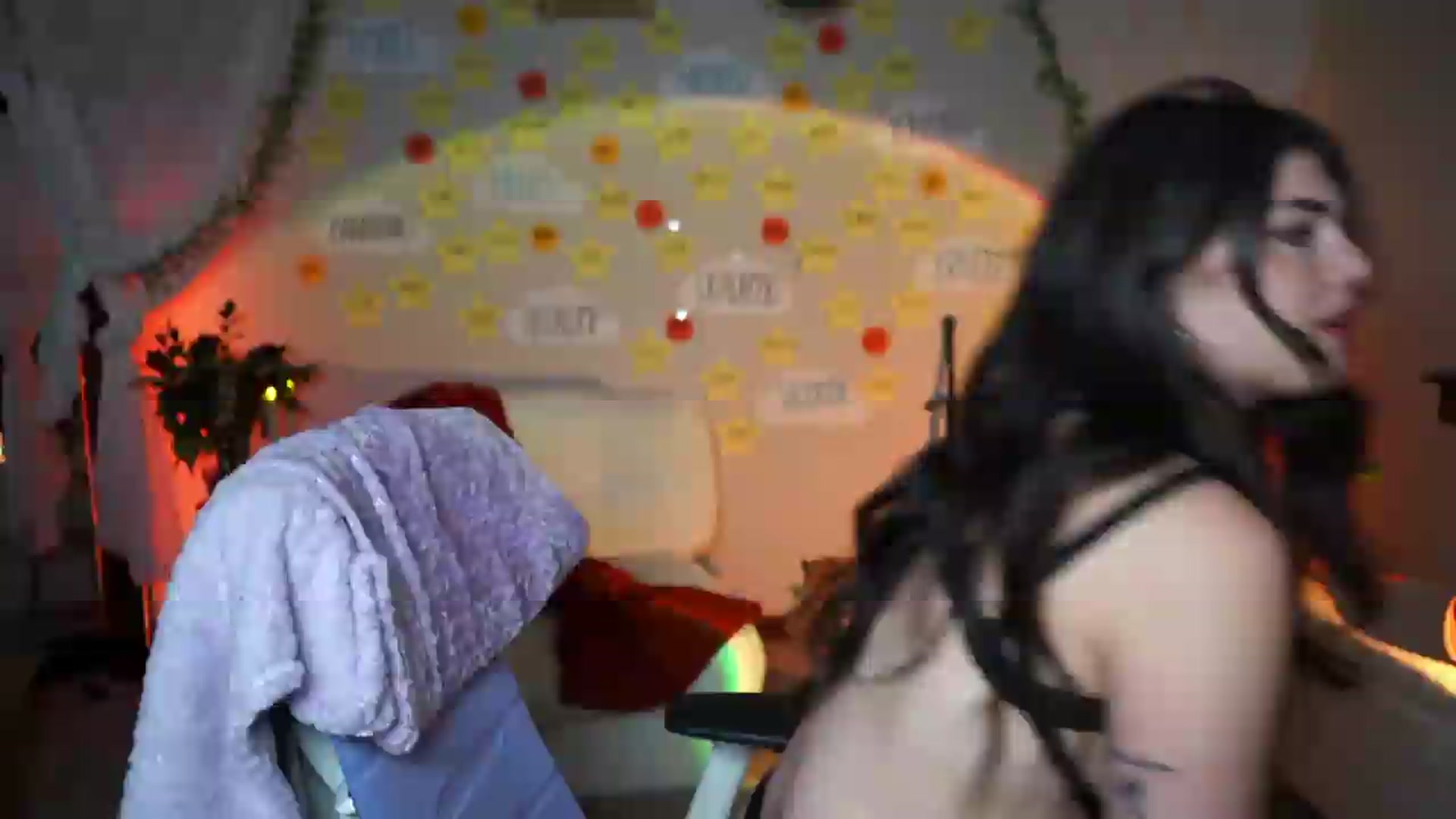 Gallery image thumbnail from iKarli's myfreecams stream on, 08/20/2026, 08:13 image 2 of 20