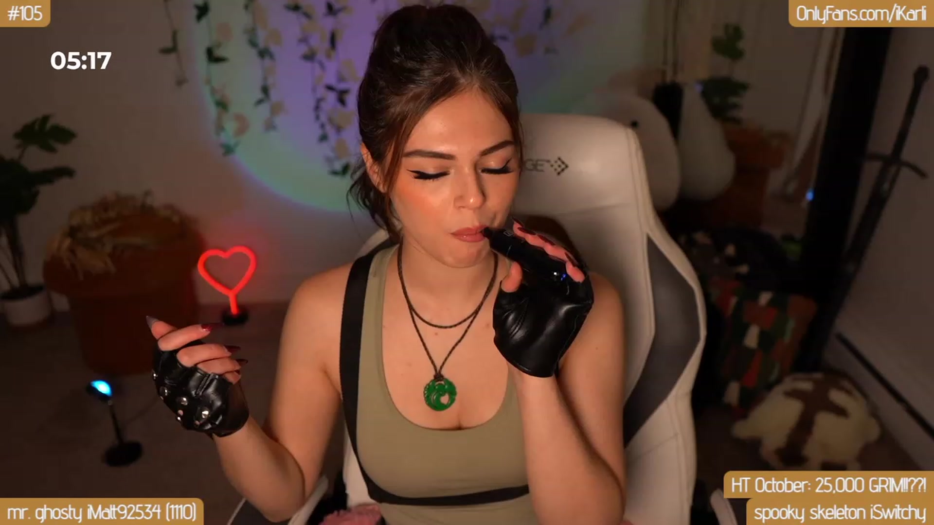 Gallery image thumbnail from iKarliCroft's myfreecams stream on, 11/01/2023, 05:08 image 8 of 20
