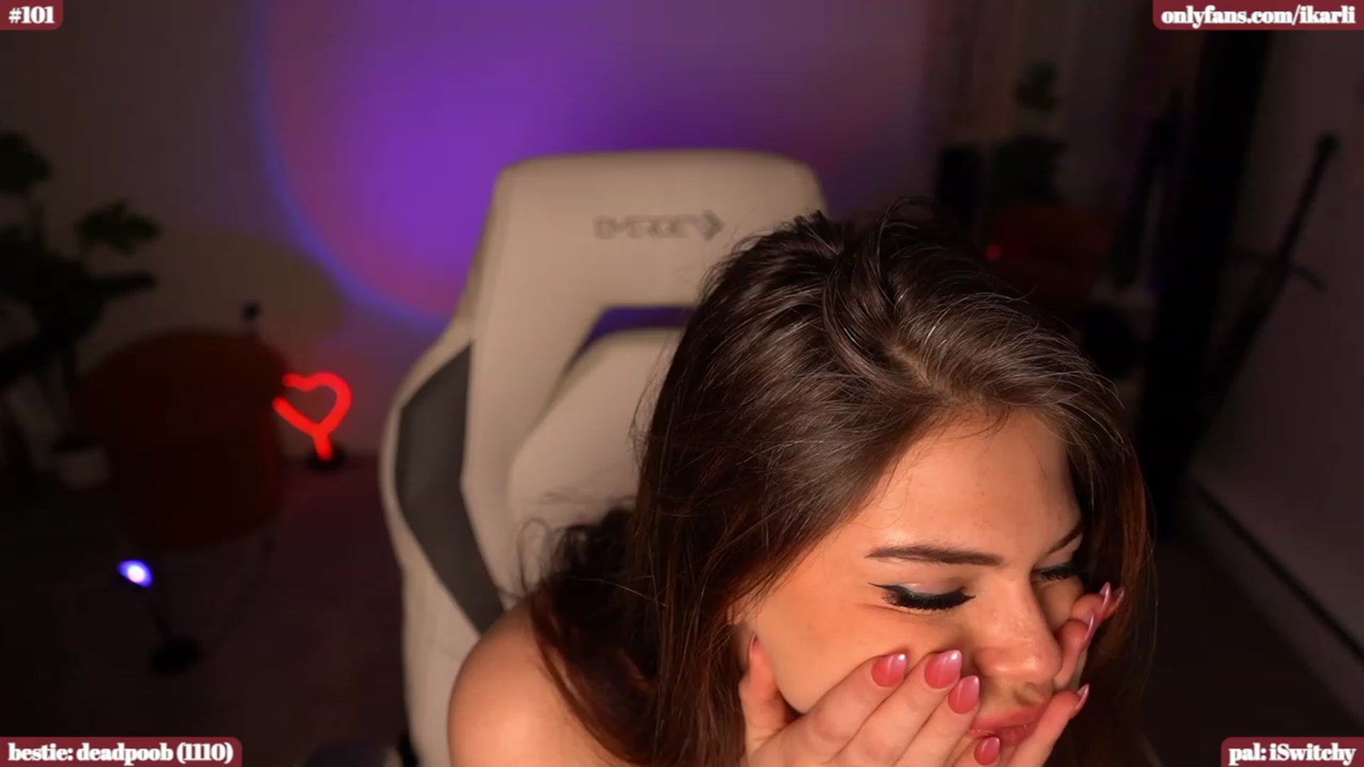 Gallery image thumbnail from iKarwi's myfreecams stream on, 01/13/2024, 09:31 image 18 of 20