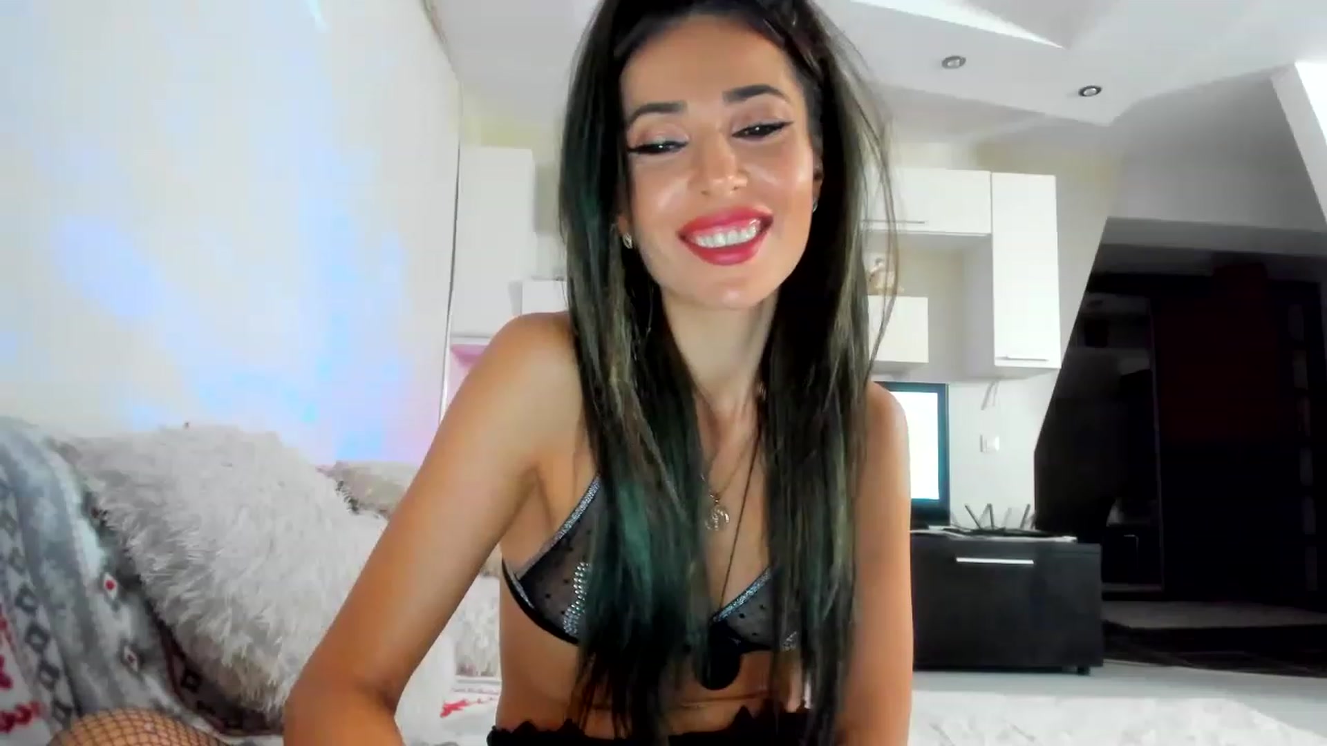 Gallery image thumbnail from iNeedHelp2Cum's myfreecams stream on, 12/02/2022, 23:51 image 15 of 20