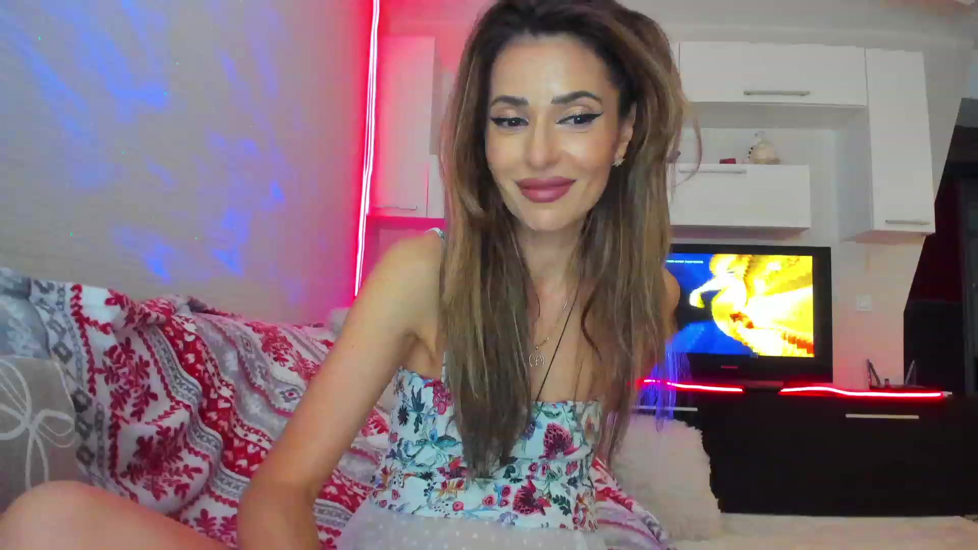 Gallery image thumbnail from iRateDick's myfreecams stream on, 05/16/2023, 23:47 image 2 of 20