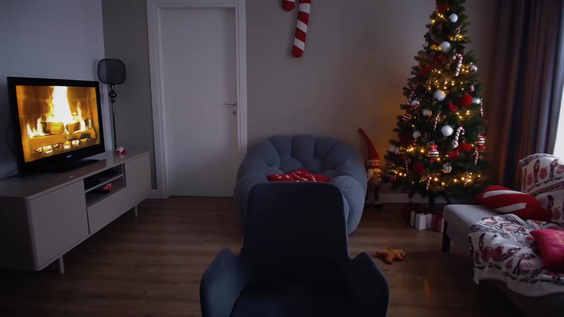 Gallery image thumbnail from iTease's myfreecams stream on, 12/06/2024, 12:49 image 10 of 20