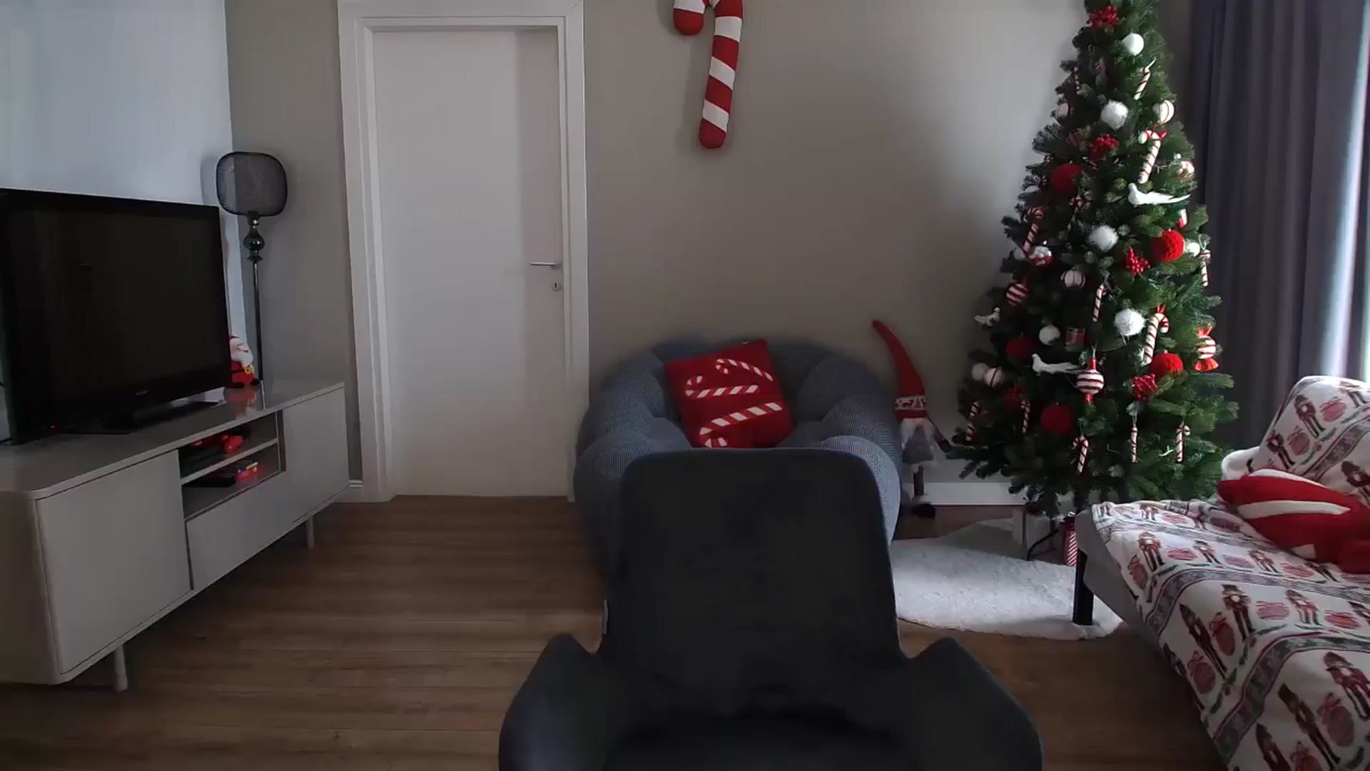 Gallery image thumbnail from iTease's myfreecams stream on, 12/17/2024, 11:40 image 16 of 20