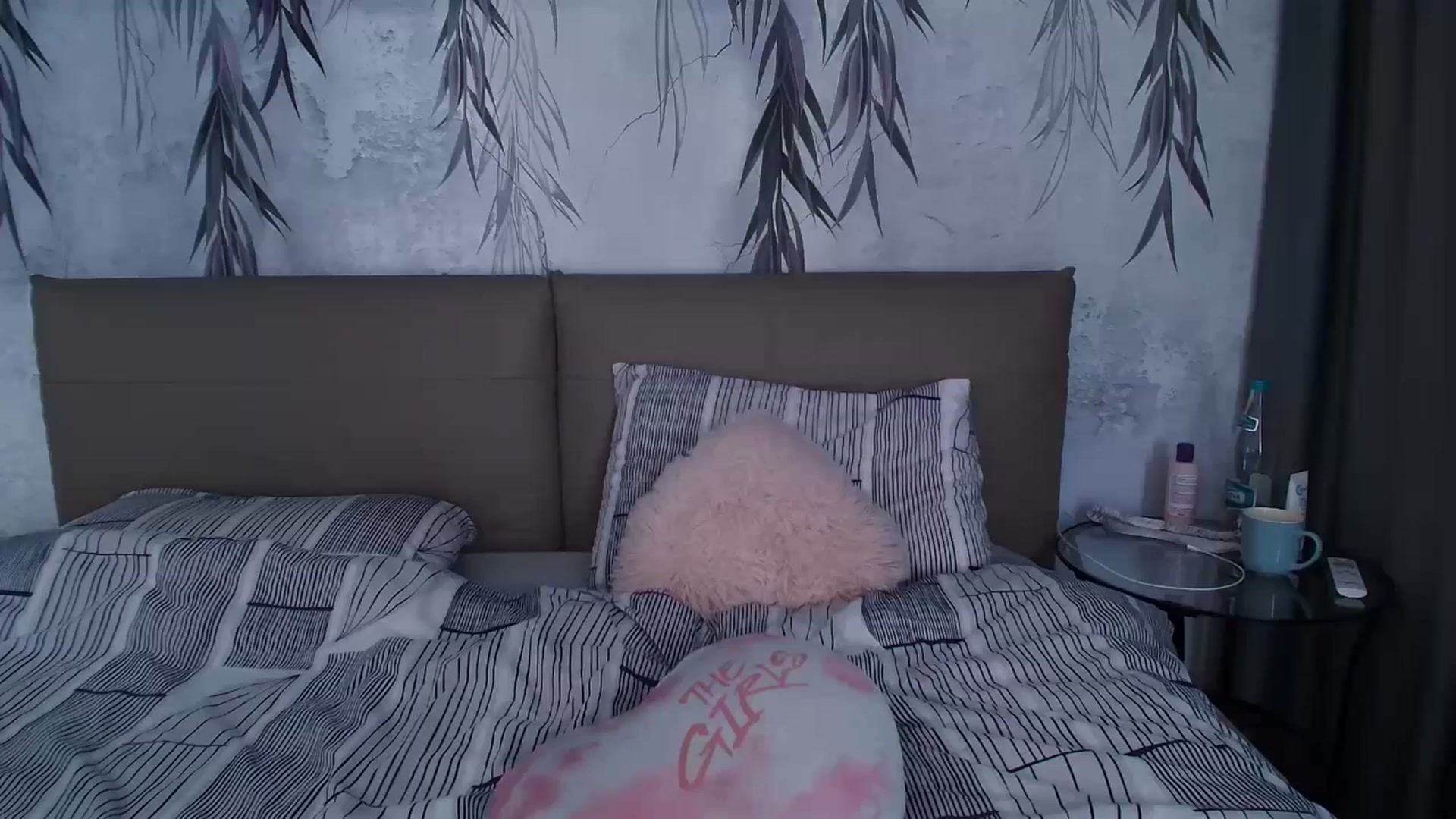Gallery image thumbnail from iTease's myfreecams stream on, 03/21/2025, 09:17 image 8 of 20