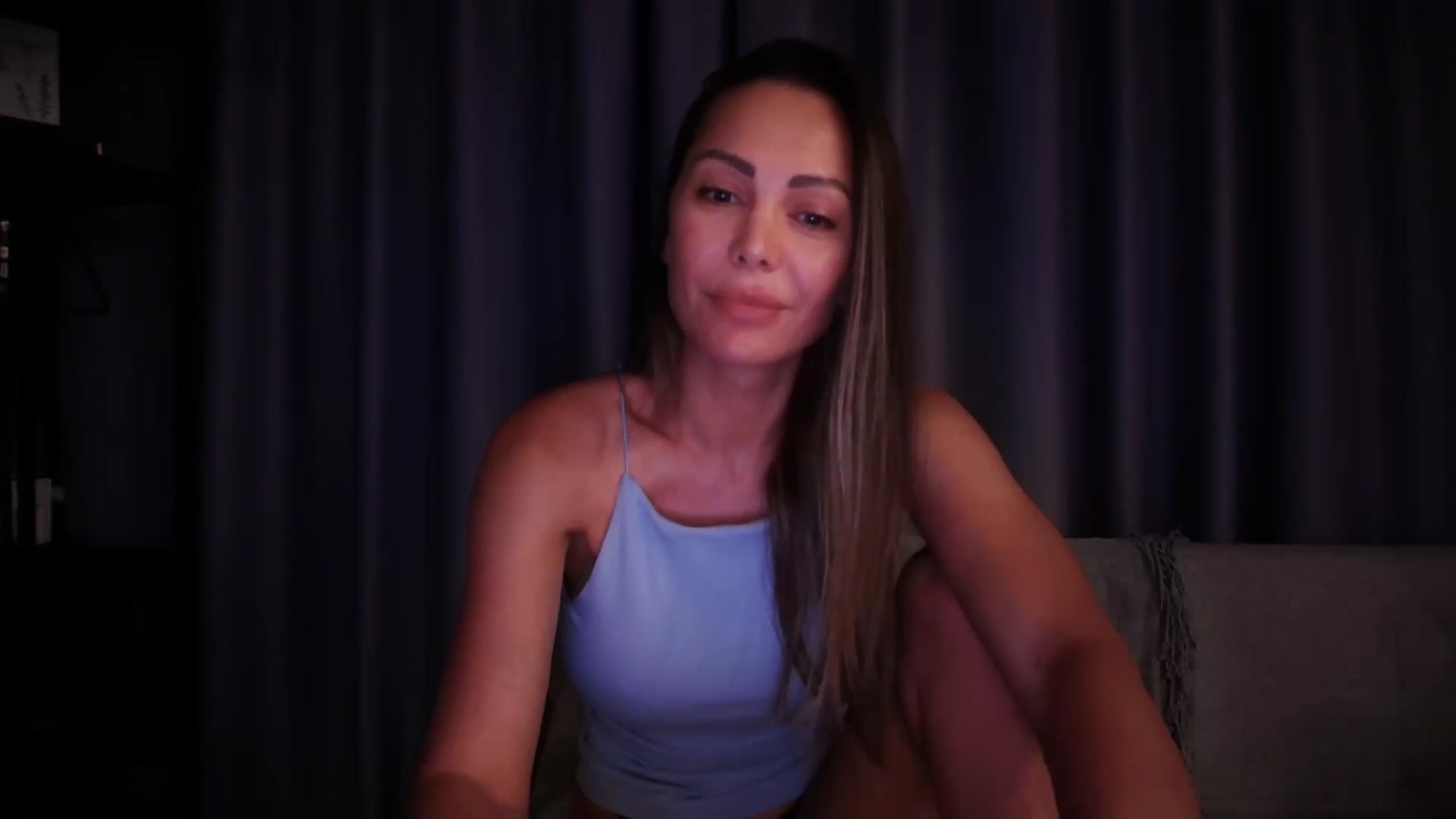 Gallery image thumbnail from iTease's myfreecams stream on, 08/10/2025, 20:58 image 7 of 20