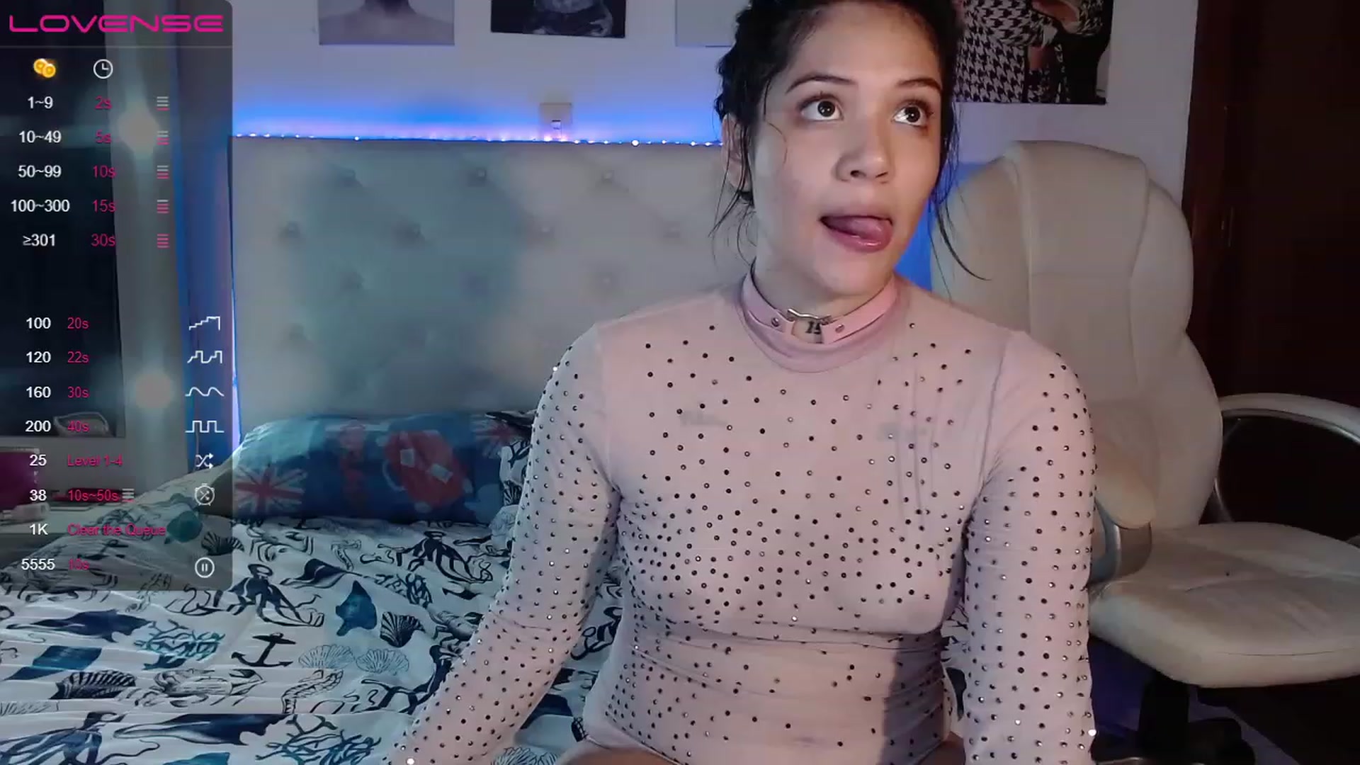 Gallery image thumbnail from iamsel's myfreecams stream on, 04/22/2023, 22:36 image 18 of 20