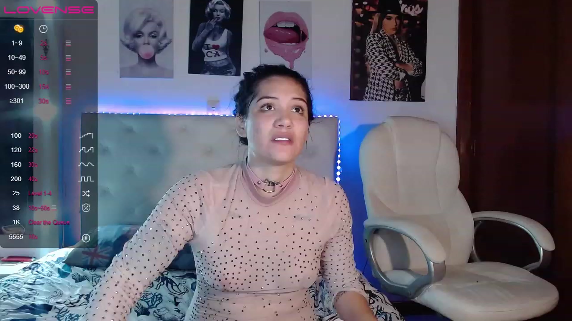 Gallery image thumbnail from iamsel's myfreecams stream on, 04/23/2023, 24:03 image 2 of 20