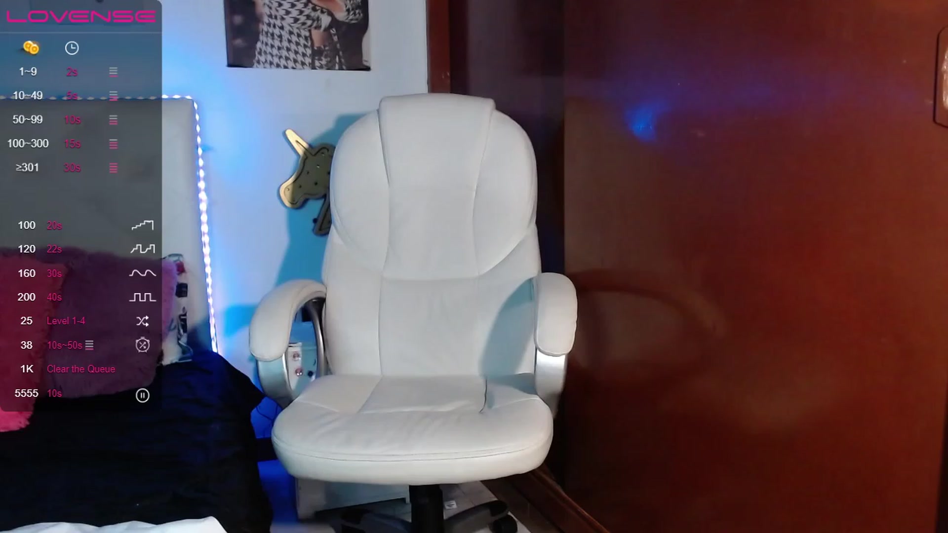 Gallery image thumbnail from iamsel's myfreecams stream on, 04/28/2023, 24:03 image 9 of 20