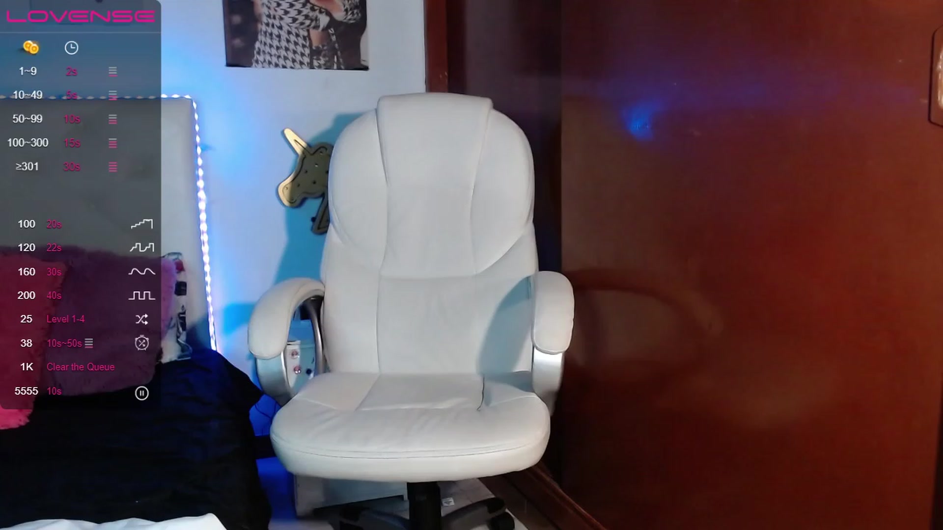 Gallery image thumbnail from iamsel's myfreecams stream on, 04/28/2023, 24:03 image 11 of 20