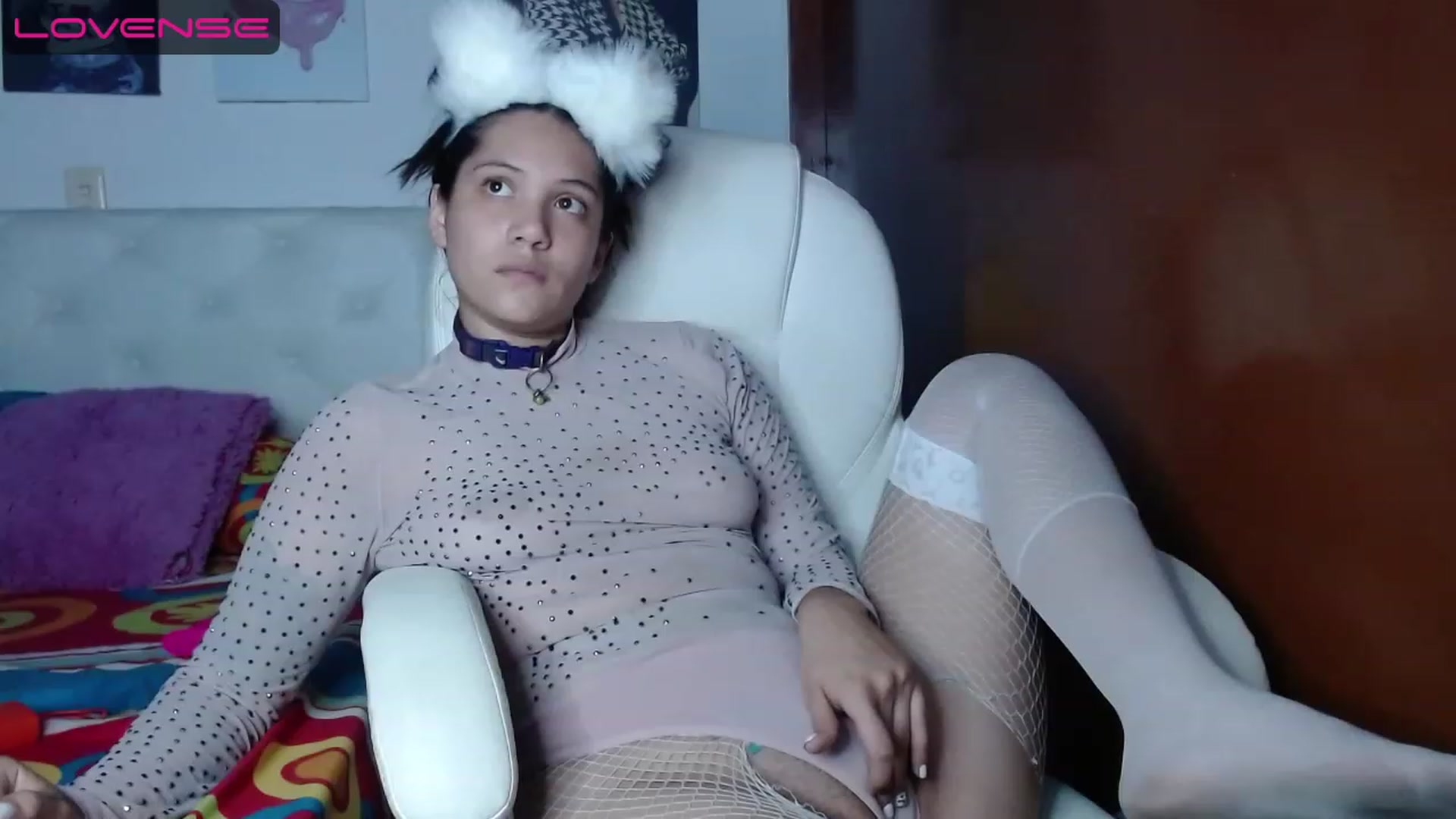 Gallery image thumbnail from iamsel's myfreecams stream on, 06/15/2023, 24:00 image 12 of 20