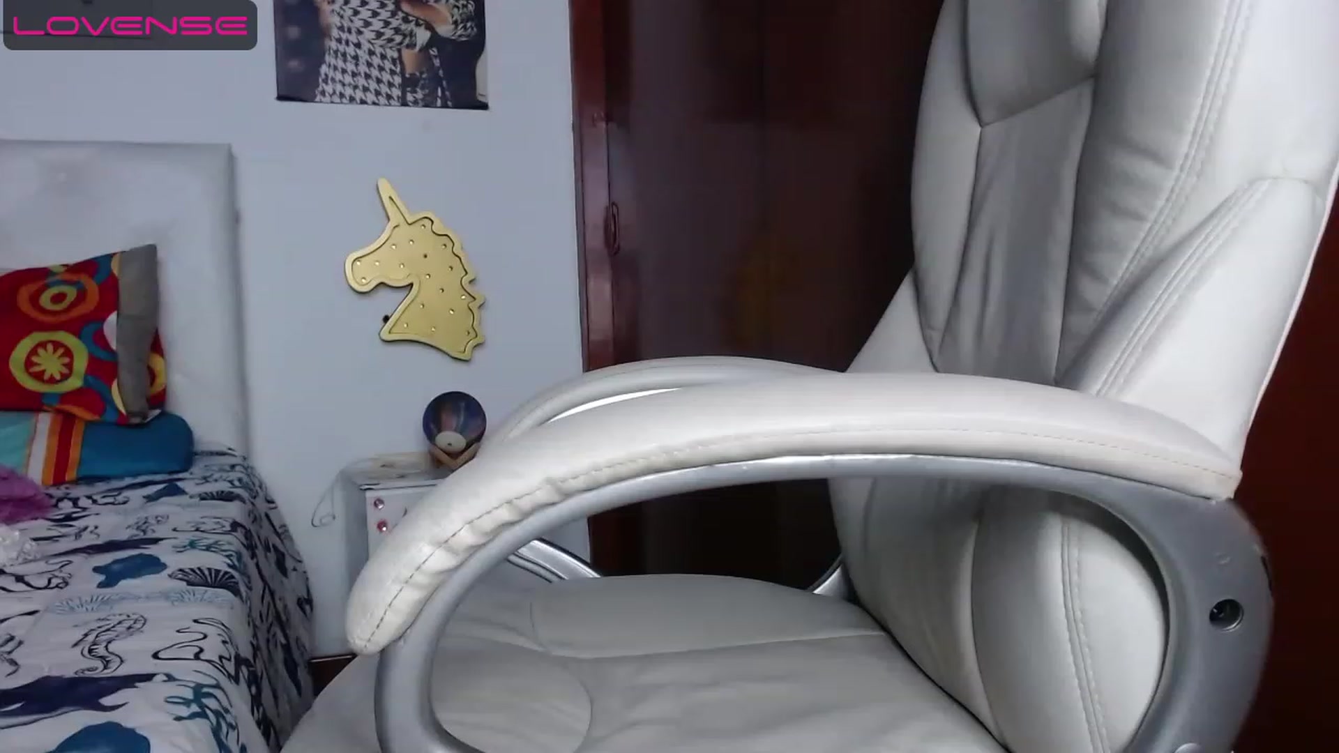 Gallery image thumbnail from iamsel's myfreecams stream on, 06/16/2023, 24:35 image 17 of 20