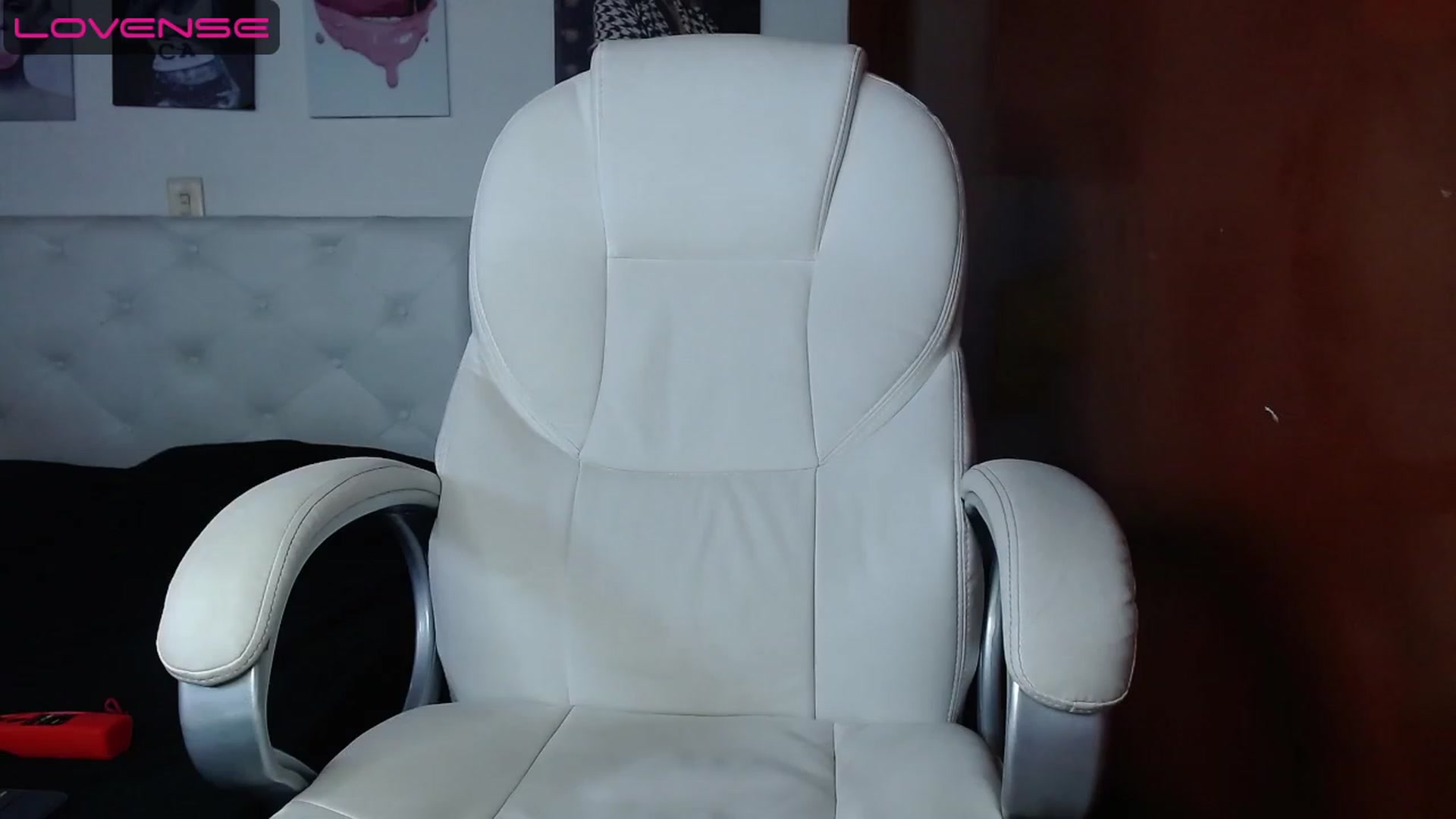 Gallery image thumbnail from iamsel's myfreecams stream on, 06/26/2023, 22:11 image 18 of 20