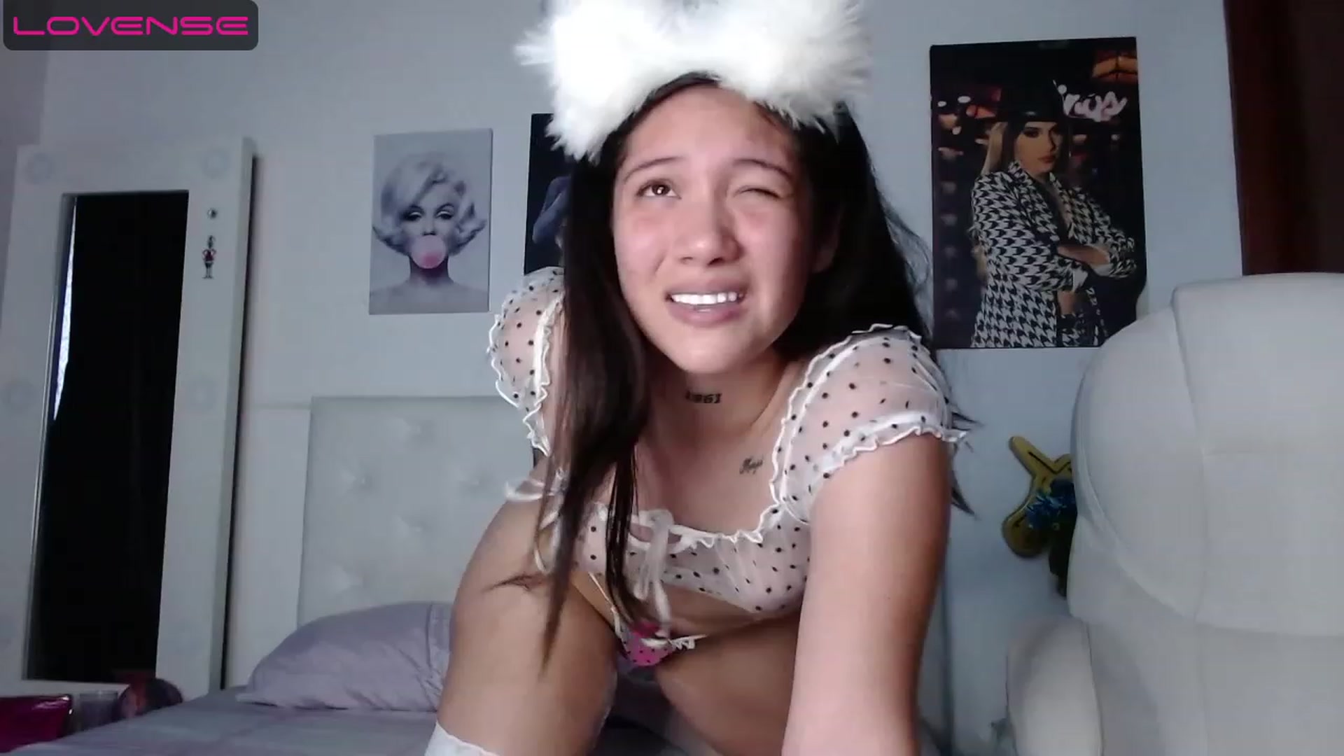 Gallery image thumbnail from iamsel's myfreecams stream on, 07/06/2023, 23:24 image 19 of 20