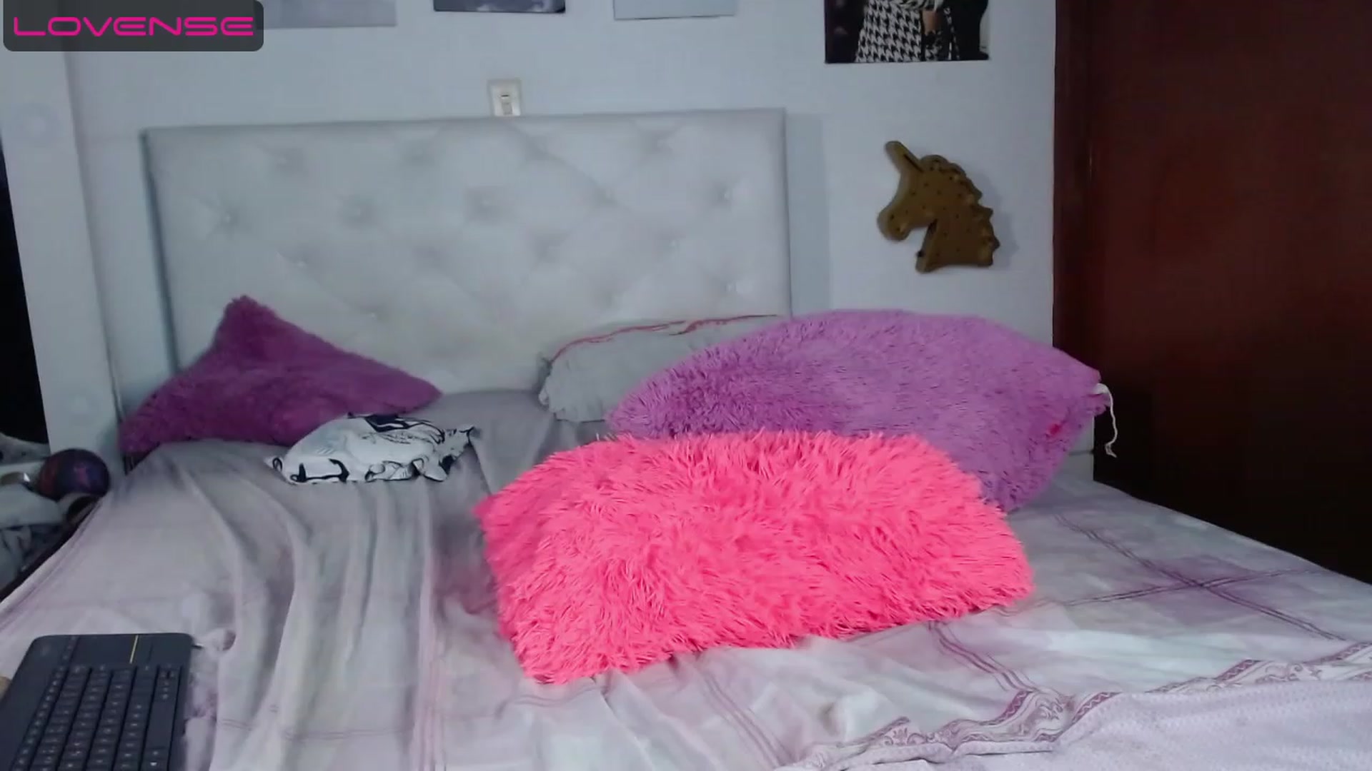 Gallery image thumbnail from iamsel's myfreecams stream on, 07/14/2023, 23:05 image 12 of 20