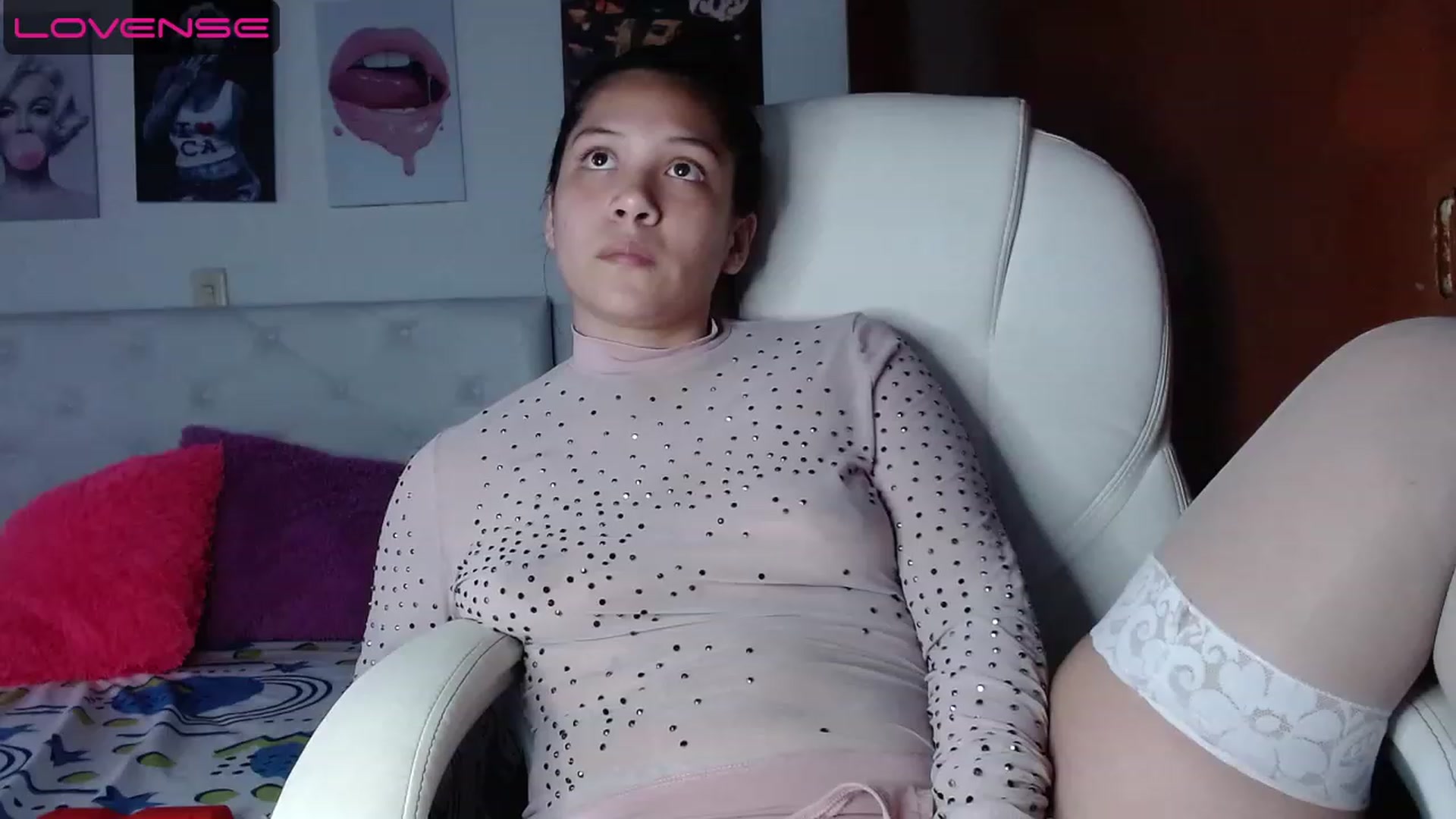 Gallery image thumbnail from iamsel's myfreecams stream on, 07/18/2023, 24:08 image 3 of 20
