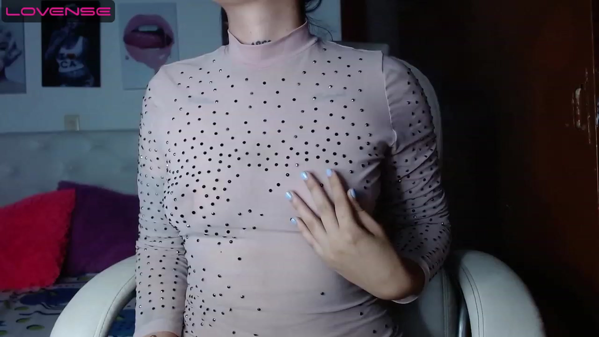 Gallery image thumbnail from iamsel's myfreecams stream on, 07/18/2023, 24:49 image 16 of 20